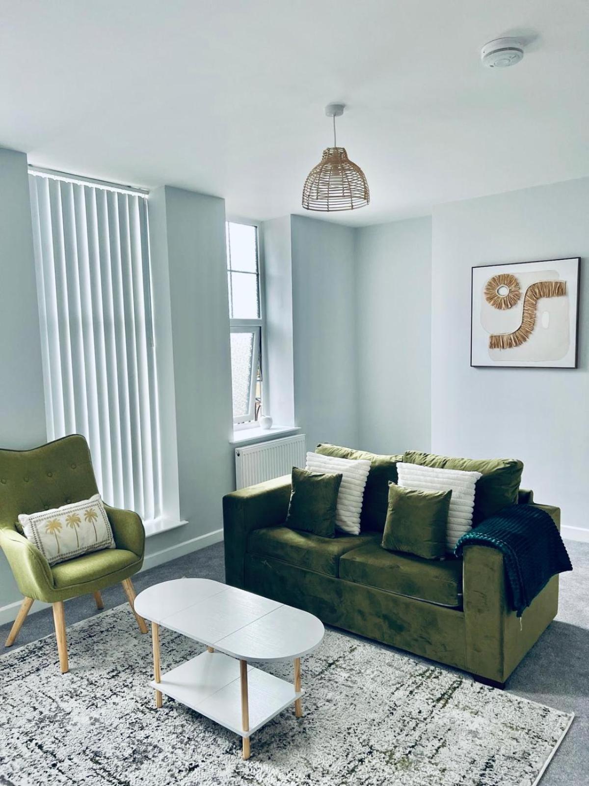 One-Bedroom Family Apartment photo 3