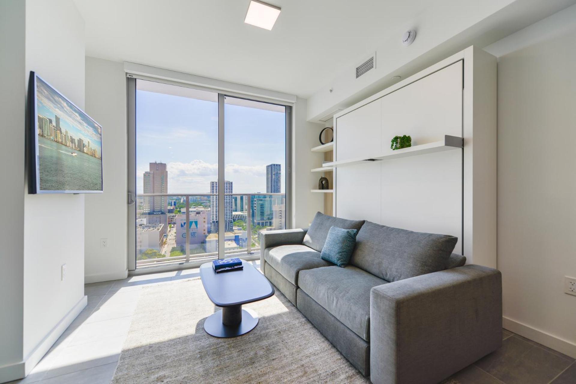 Apartment photo 1