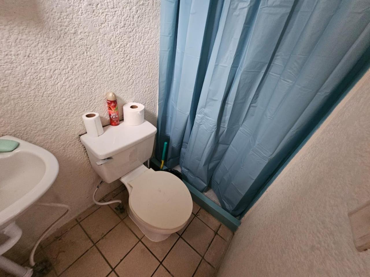 Four-Bedroom House photo 1