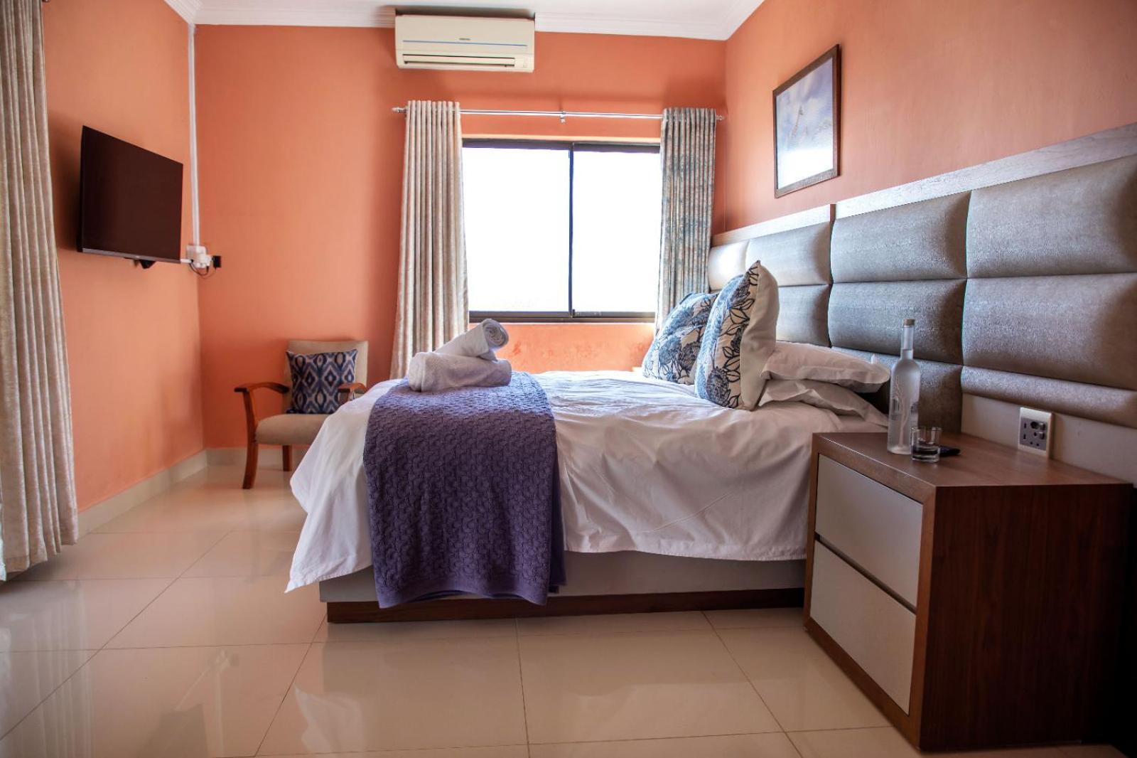 Deluxe Single Room with Balcony photo 2