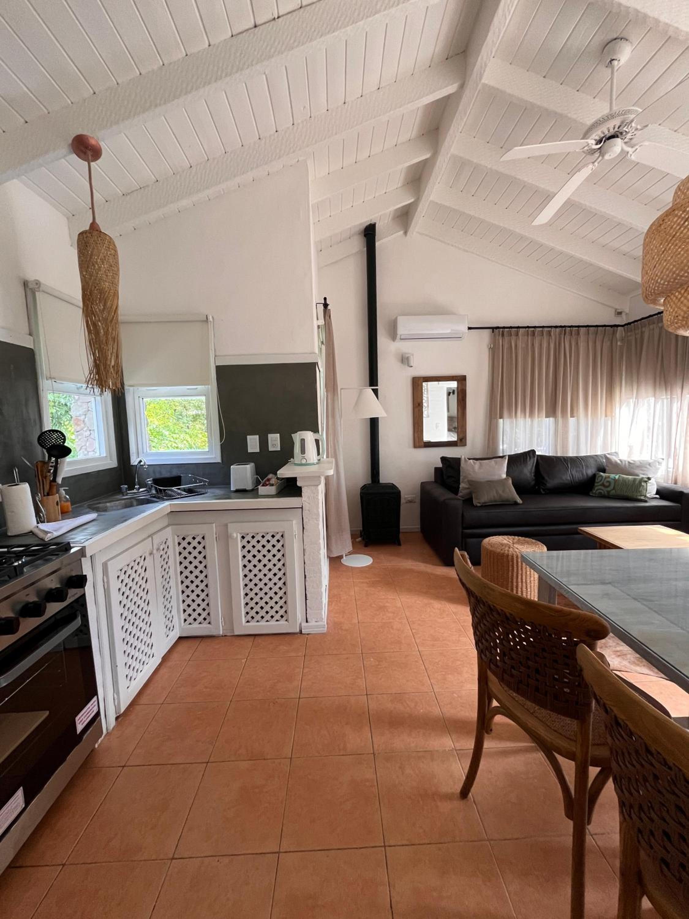 One-Bedroom Apartment with View