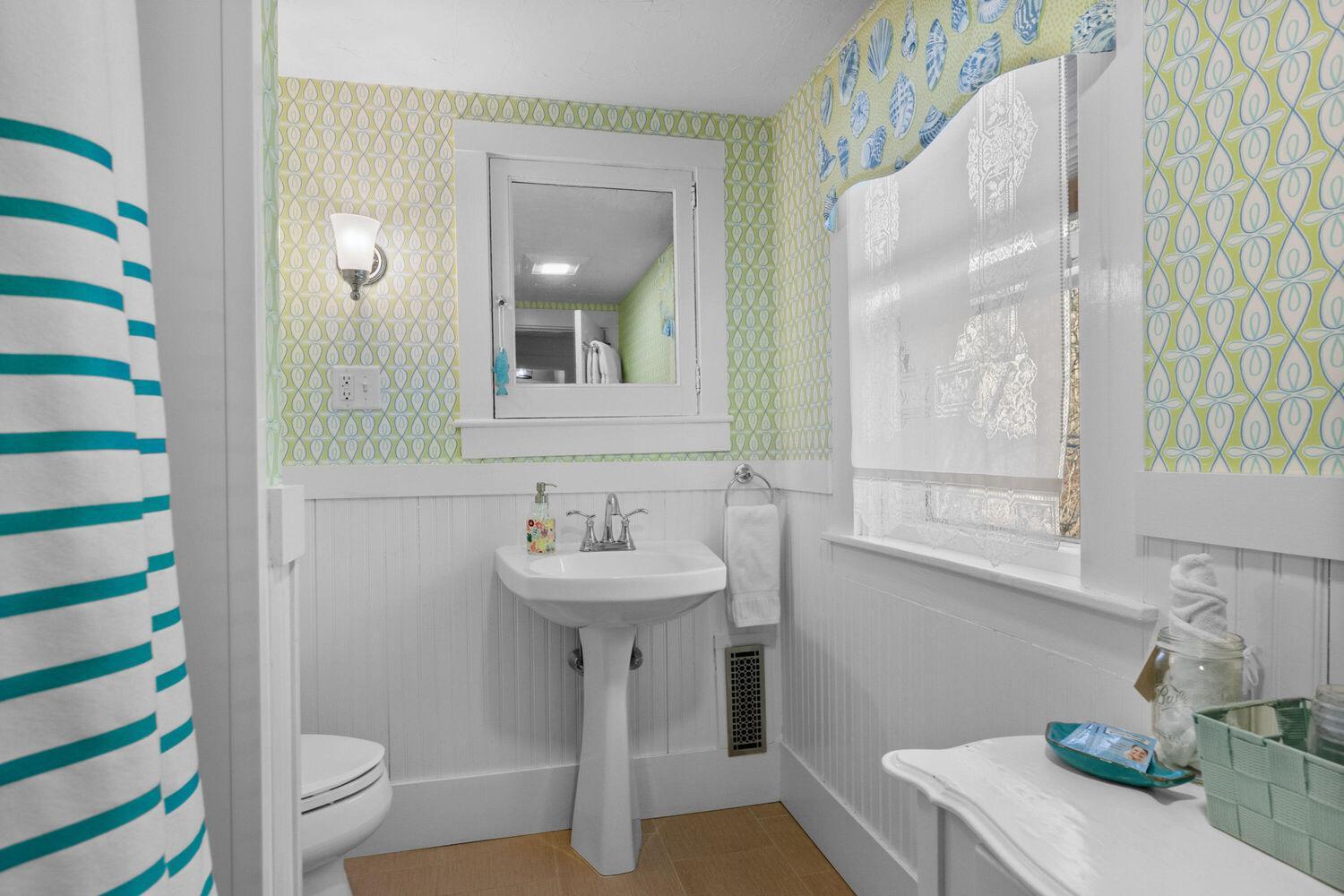 Queen Room photo 3