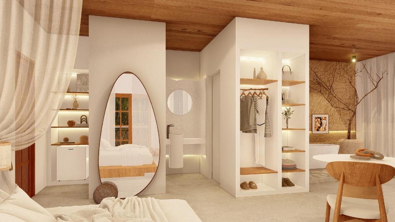 Deluxe King Suite