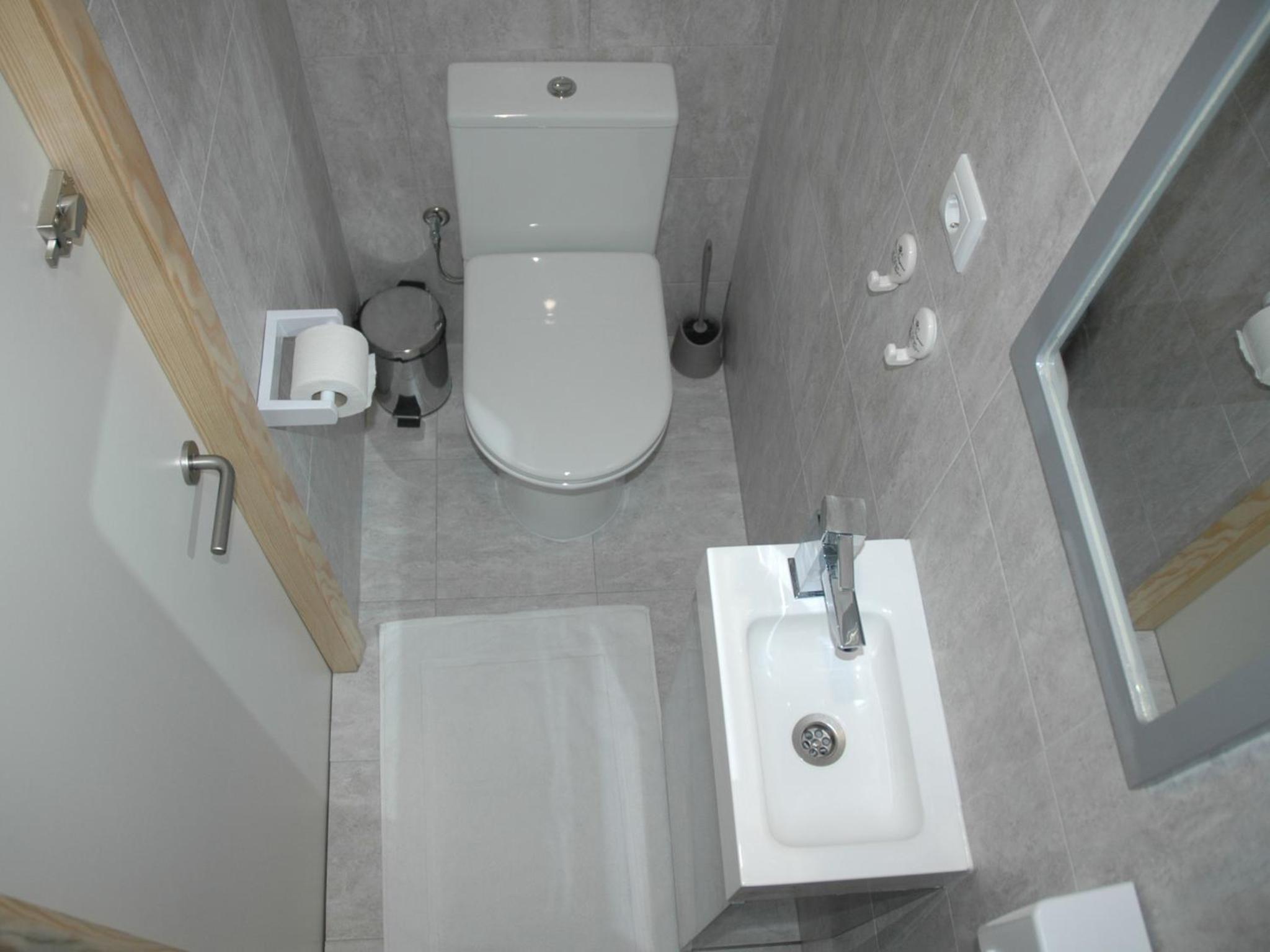 Double Room with Bathroom photo 3