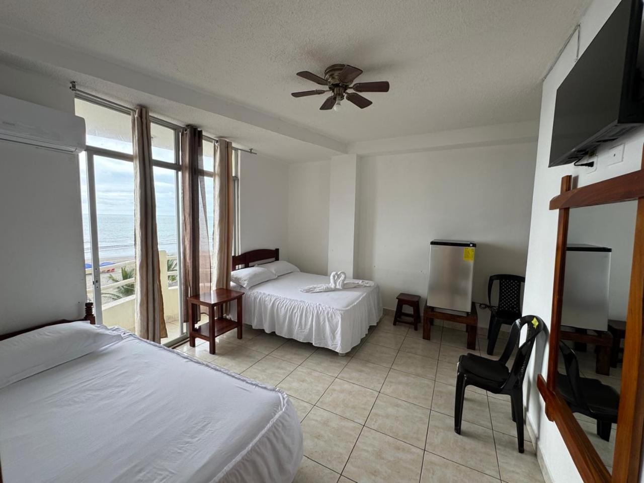 Triple Room with Sea View photo 3