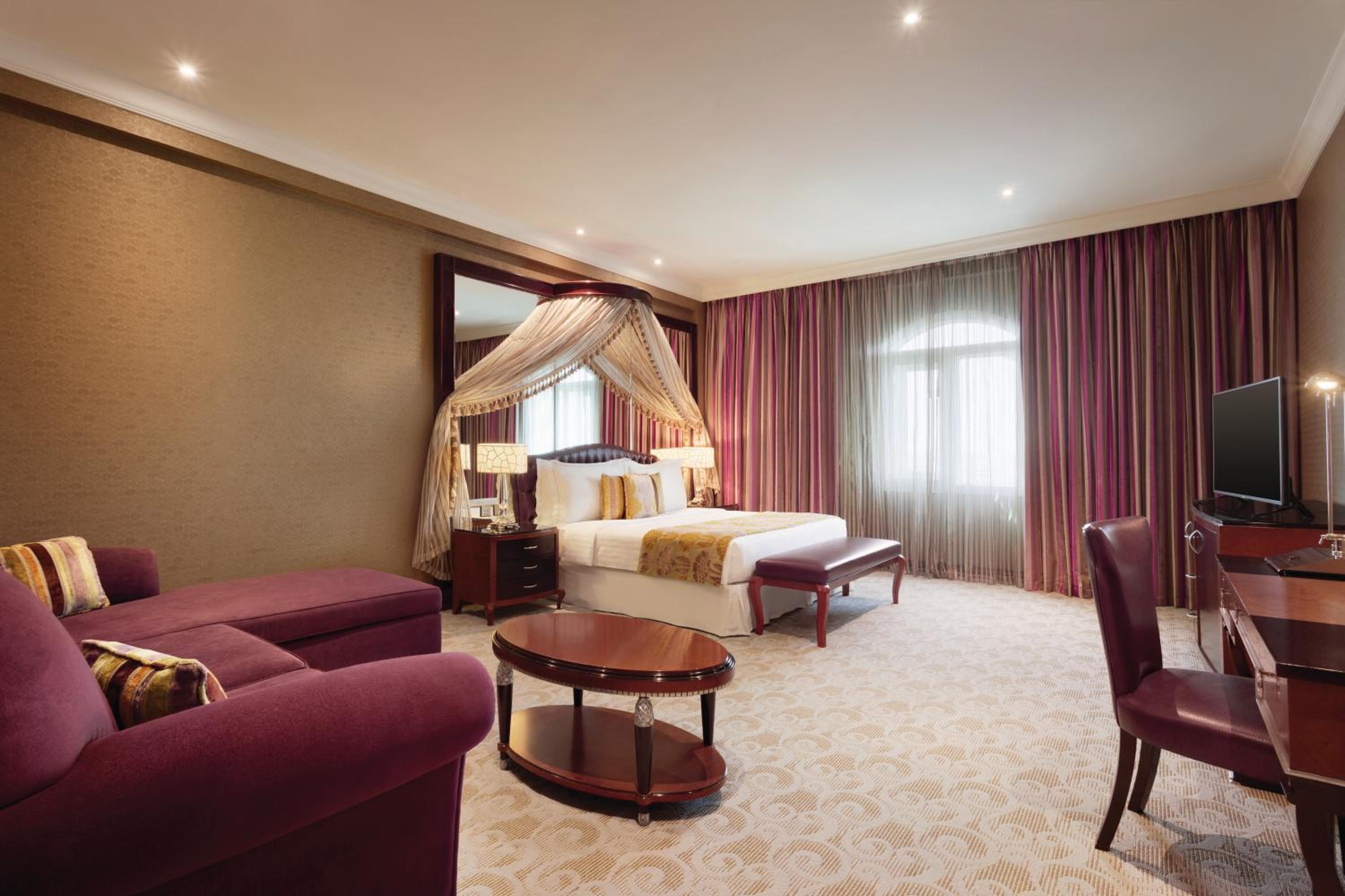 Executive King Room - Photo 3