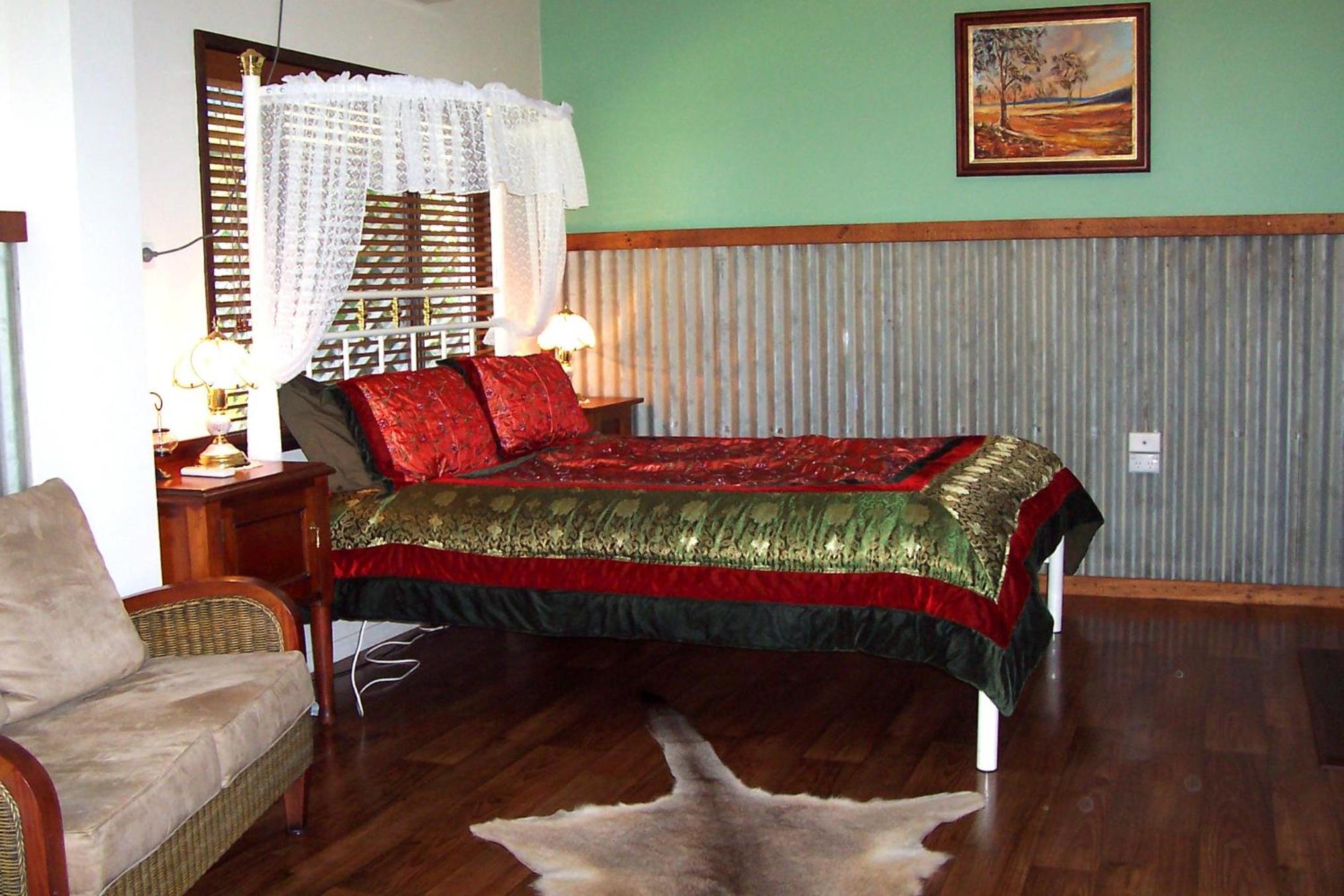 Queen Room with Spa Bath photo 3