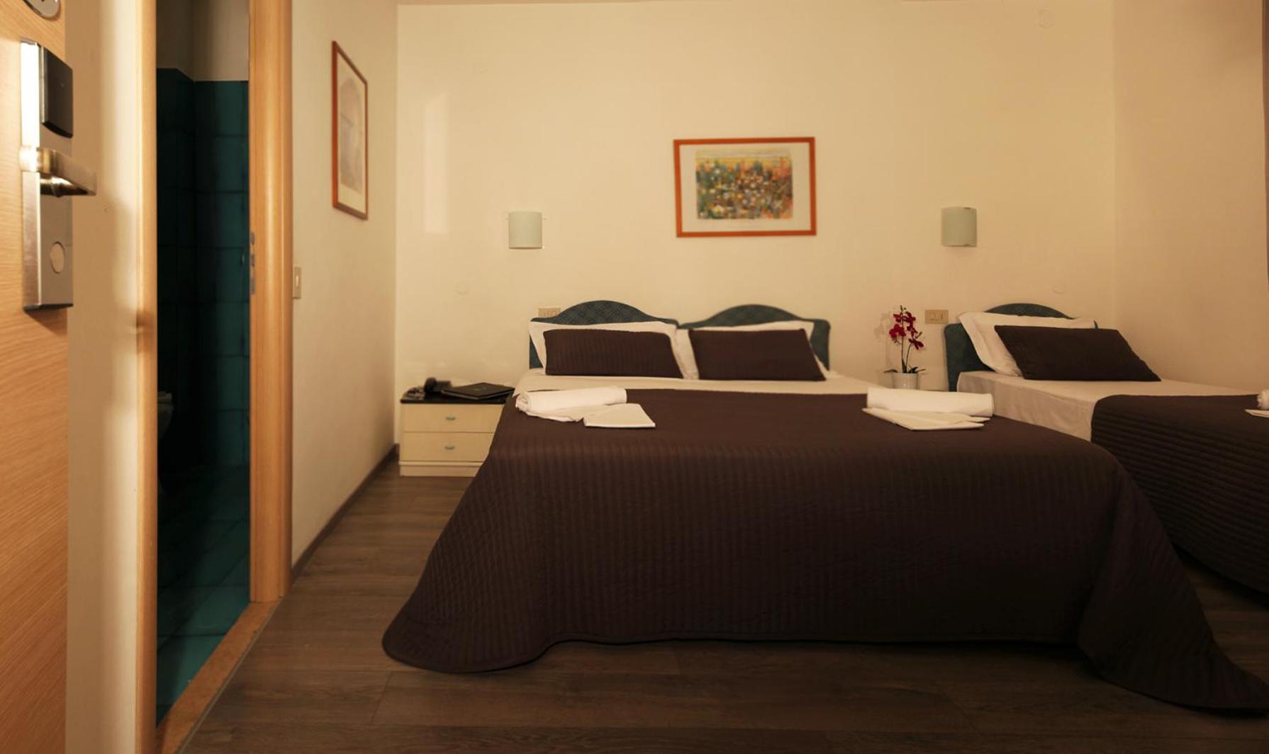 Triple Room photo 2