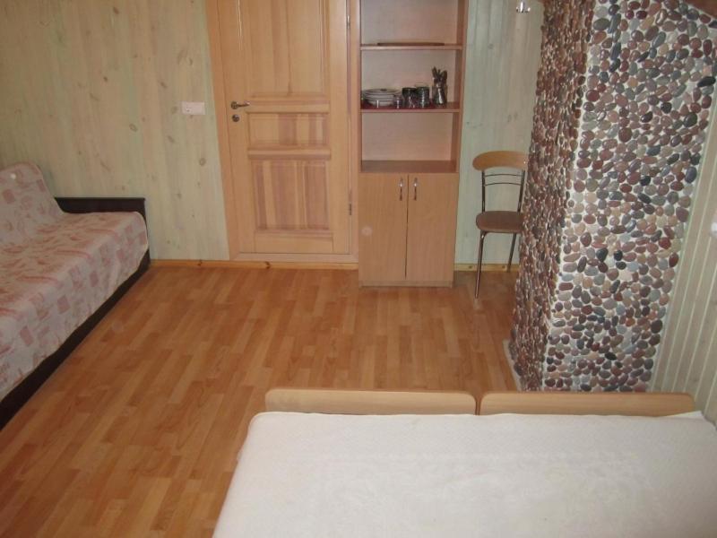 Triple Room with Shared Bathroom photo 3