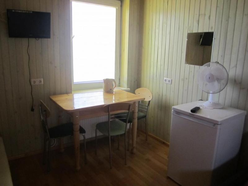Triple Room with Shared Bathroom photo 2