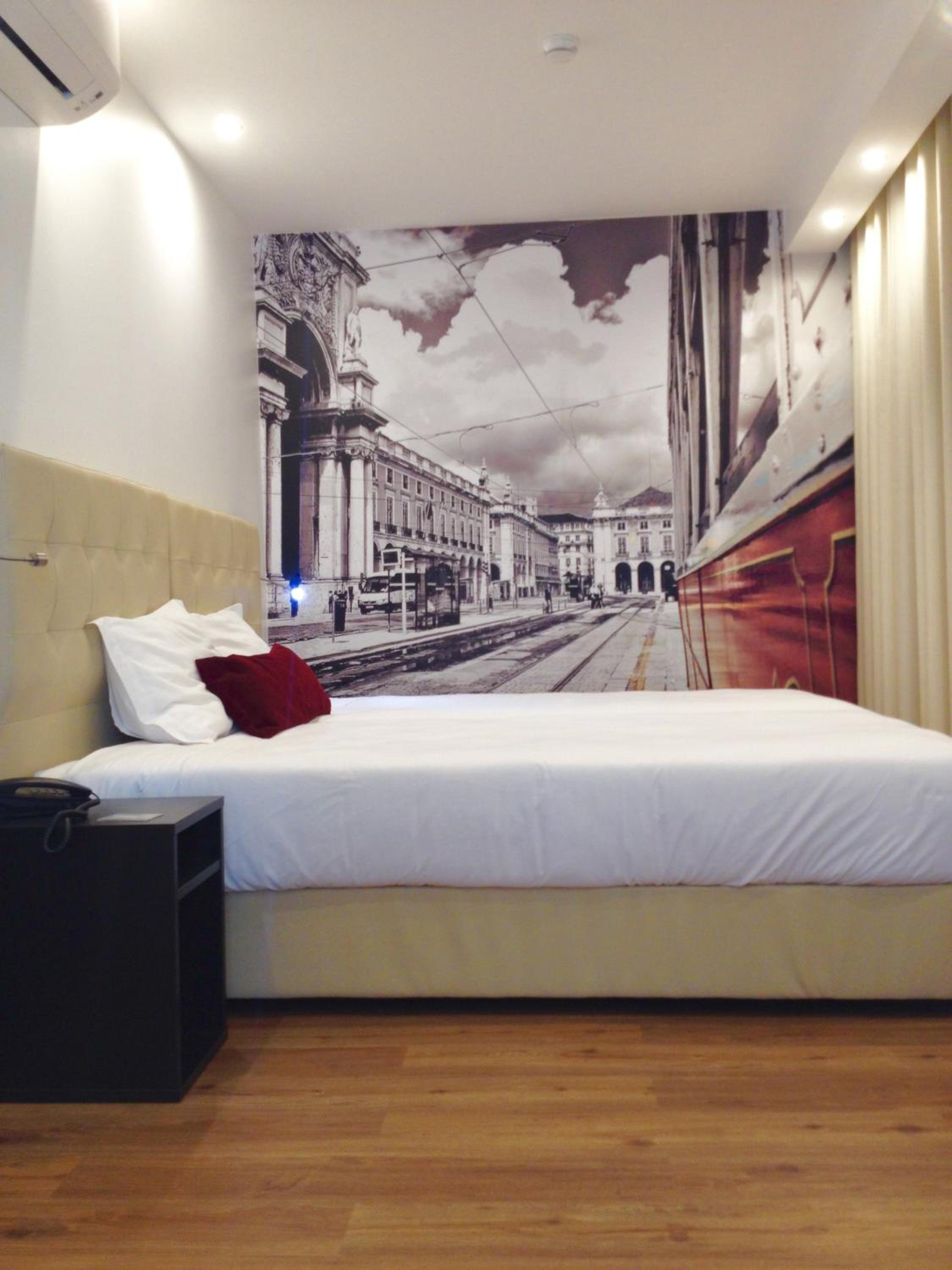 Available room