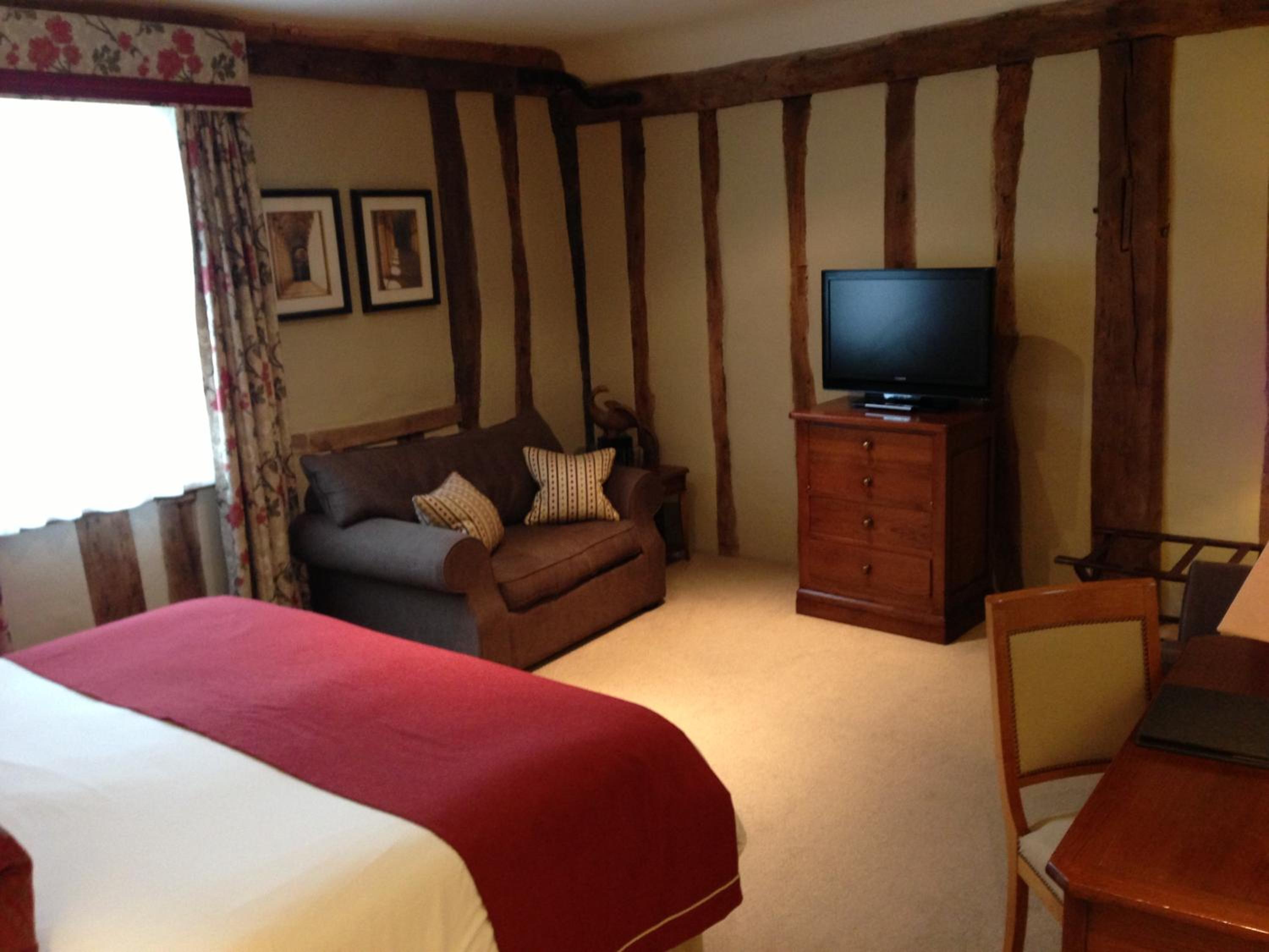 Large Double or Twin Room photo 2