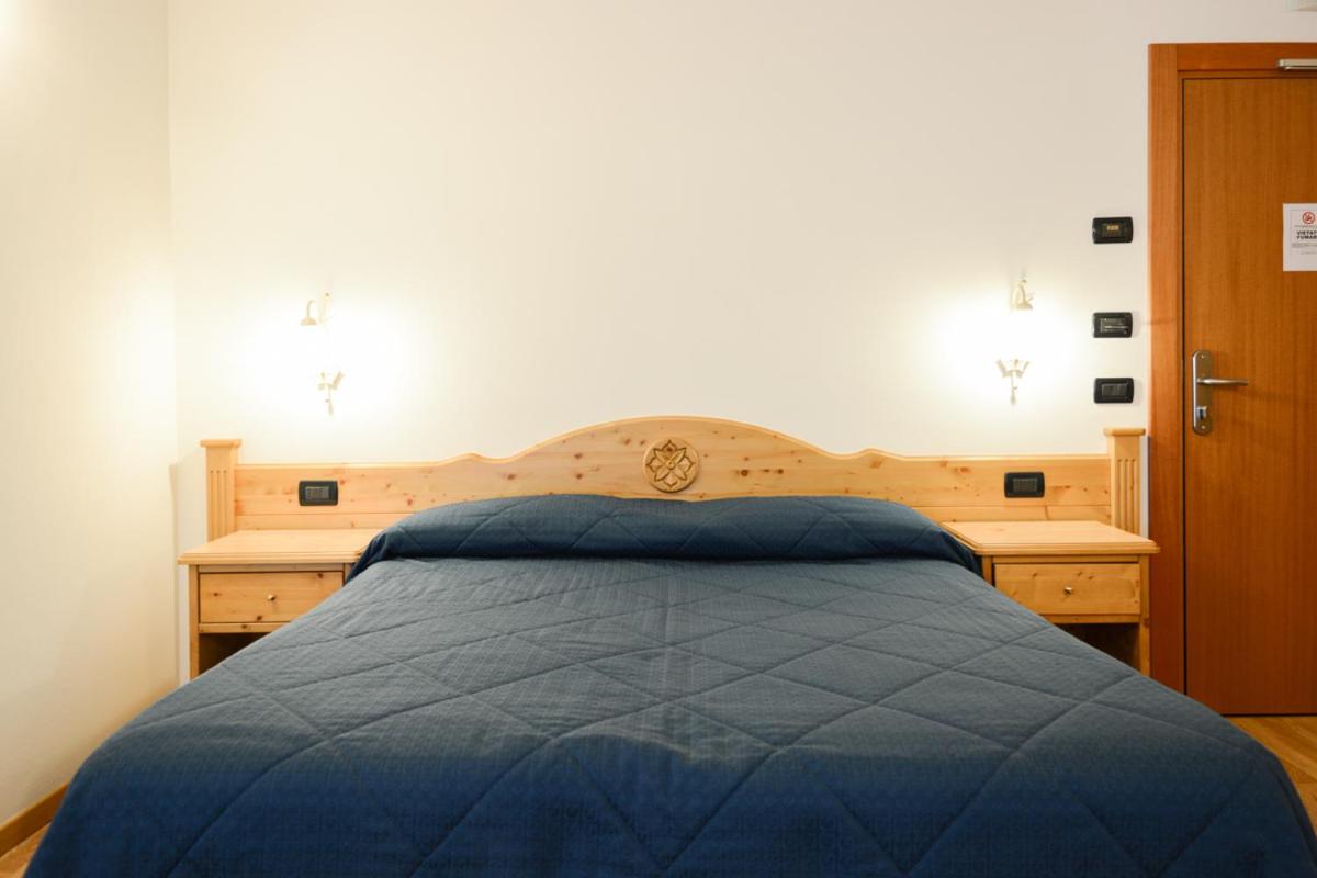 Deluxe Double or Twin Room with Balcony photo 2