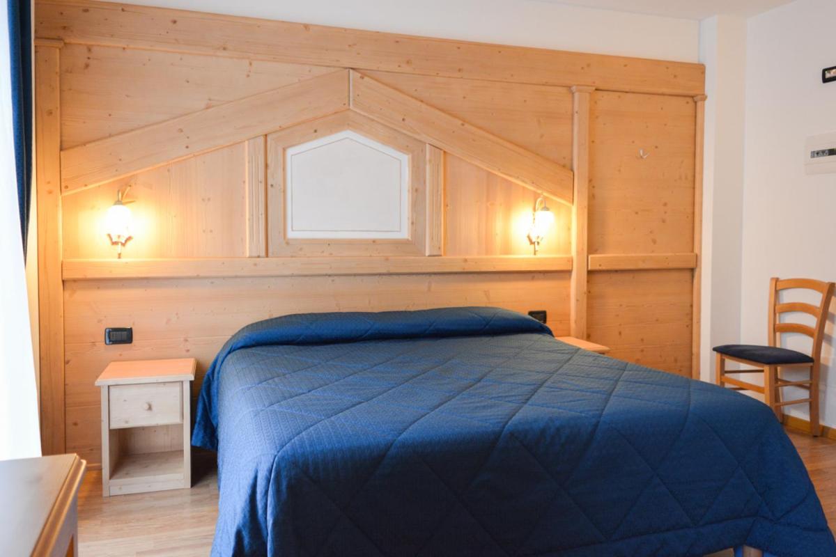 Deluxe Double or Twin Room with Balcony photo 1