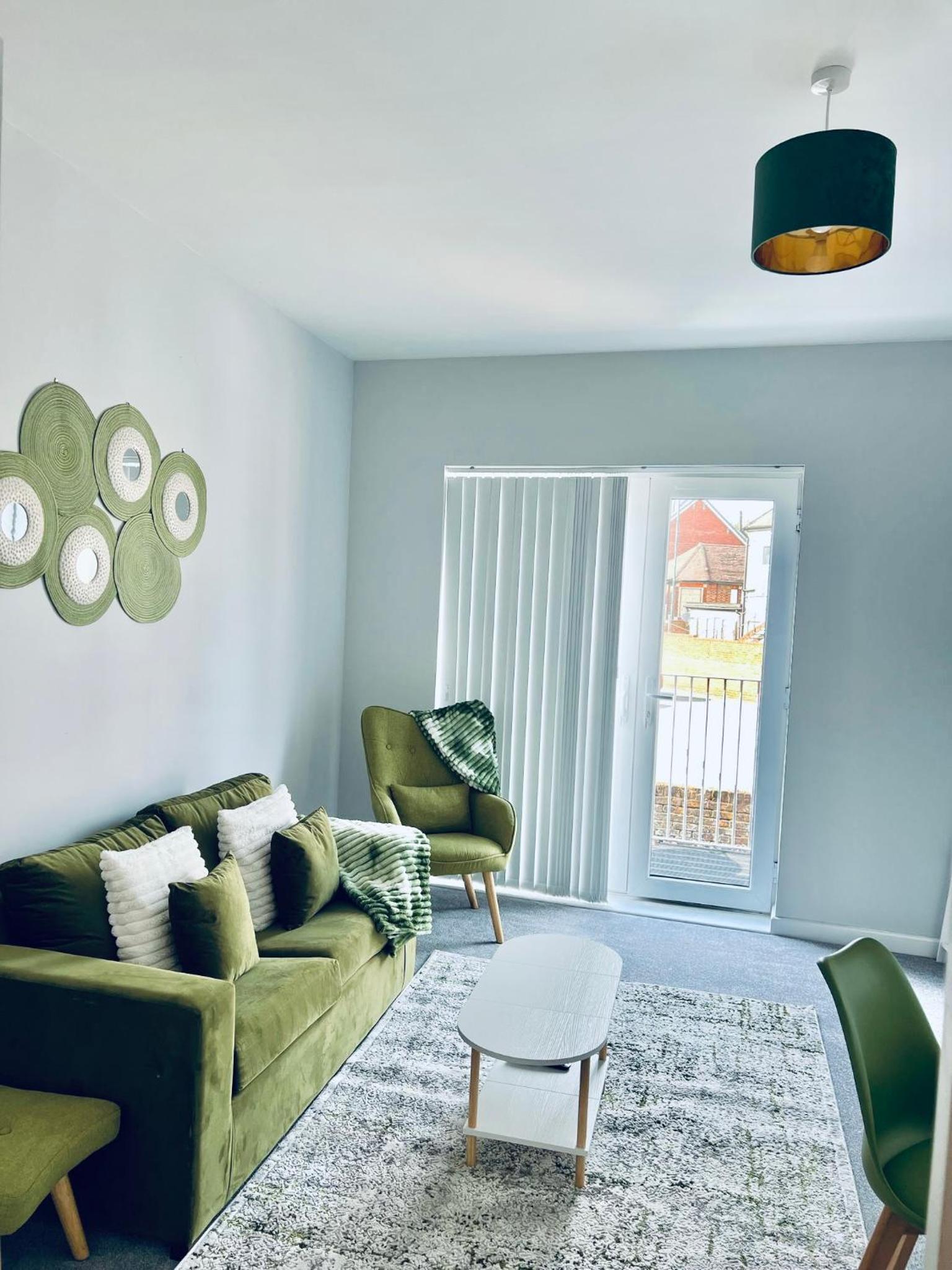 One-Bedroom Family Apartment photo 2