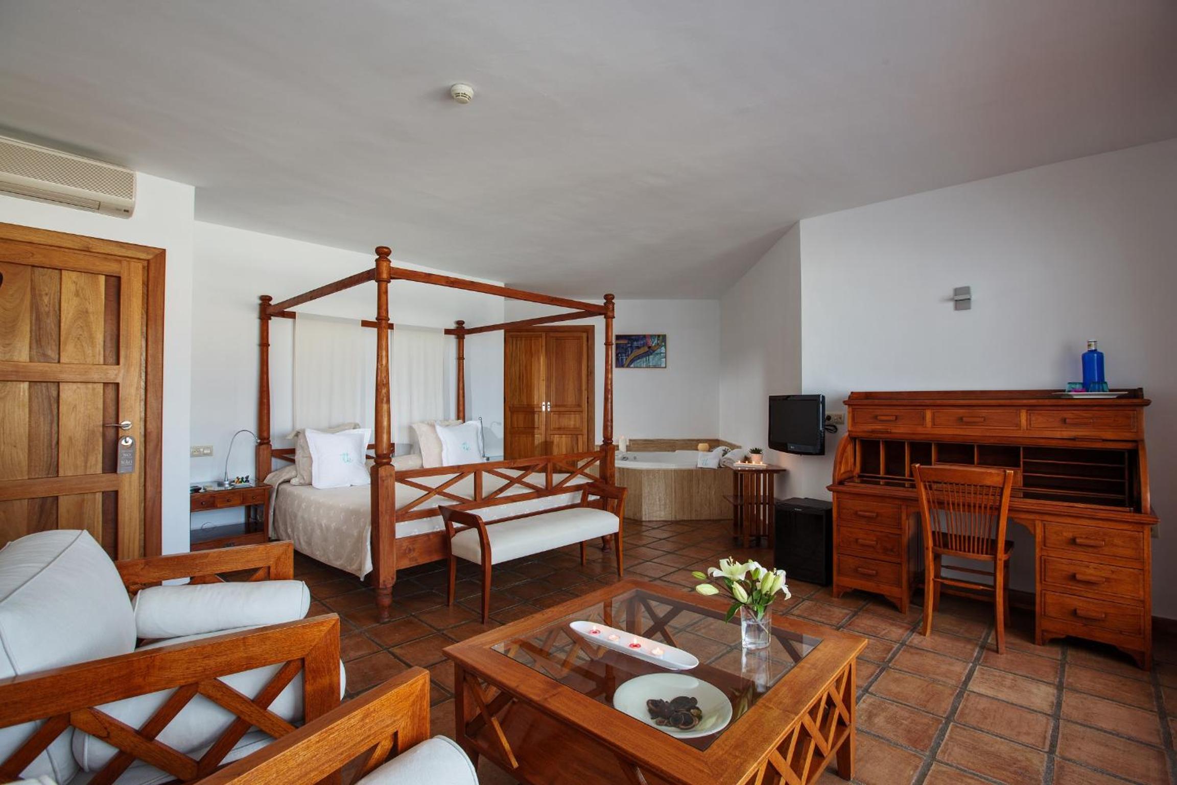 Suite con Vista al Mar y Bañera de Hidromasaje