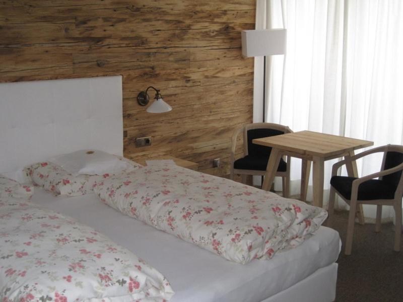 Standard Double Room photo 2