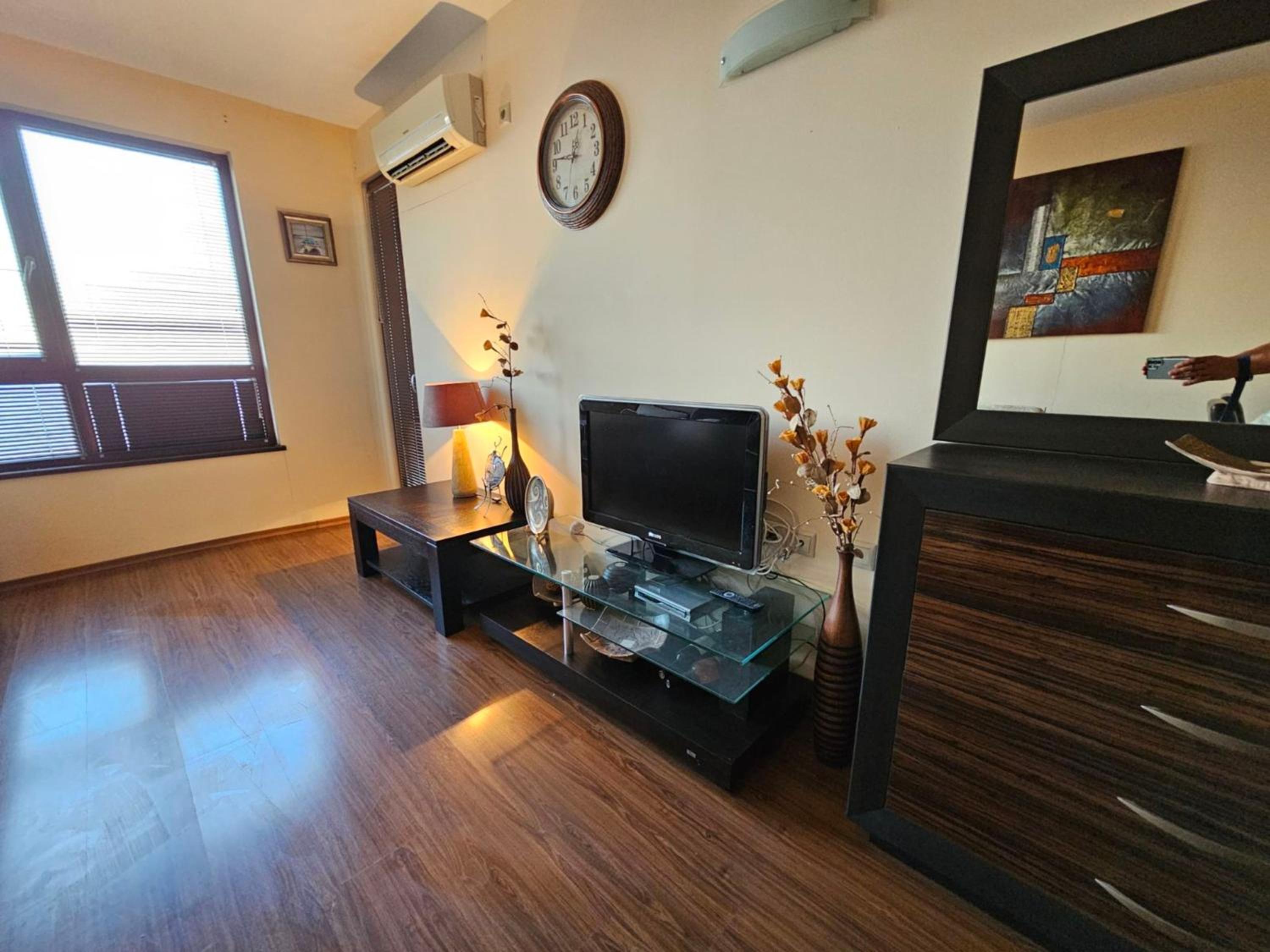 One-Bedroom Apartment - Sea Side photo 3