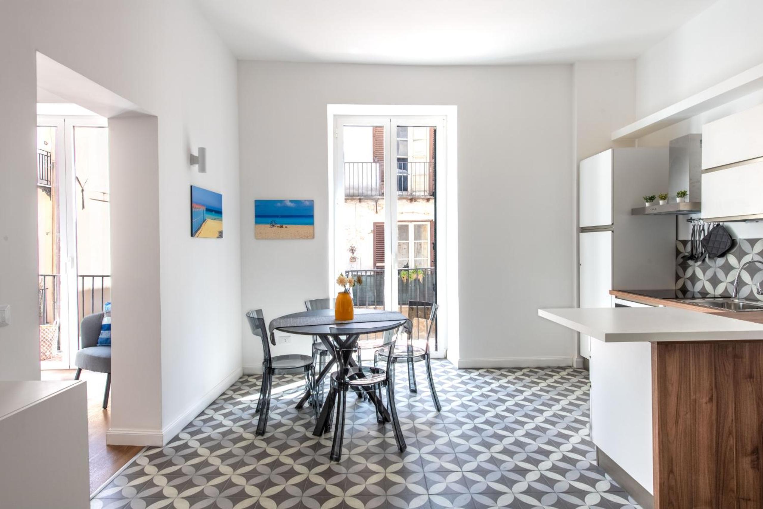 Apartment with Balcony