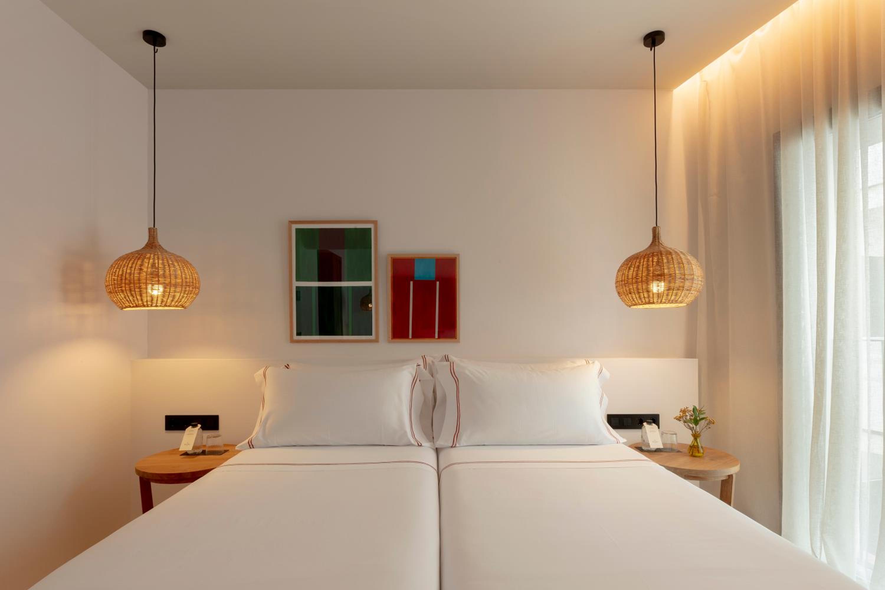 Double or Twin Room with City View