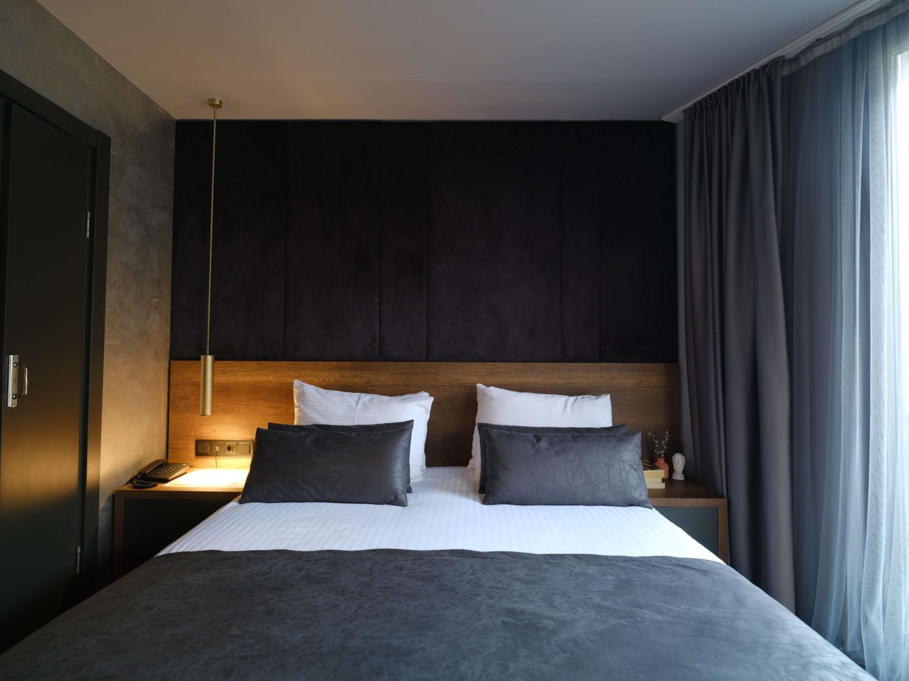 Standard Double Room photo 3