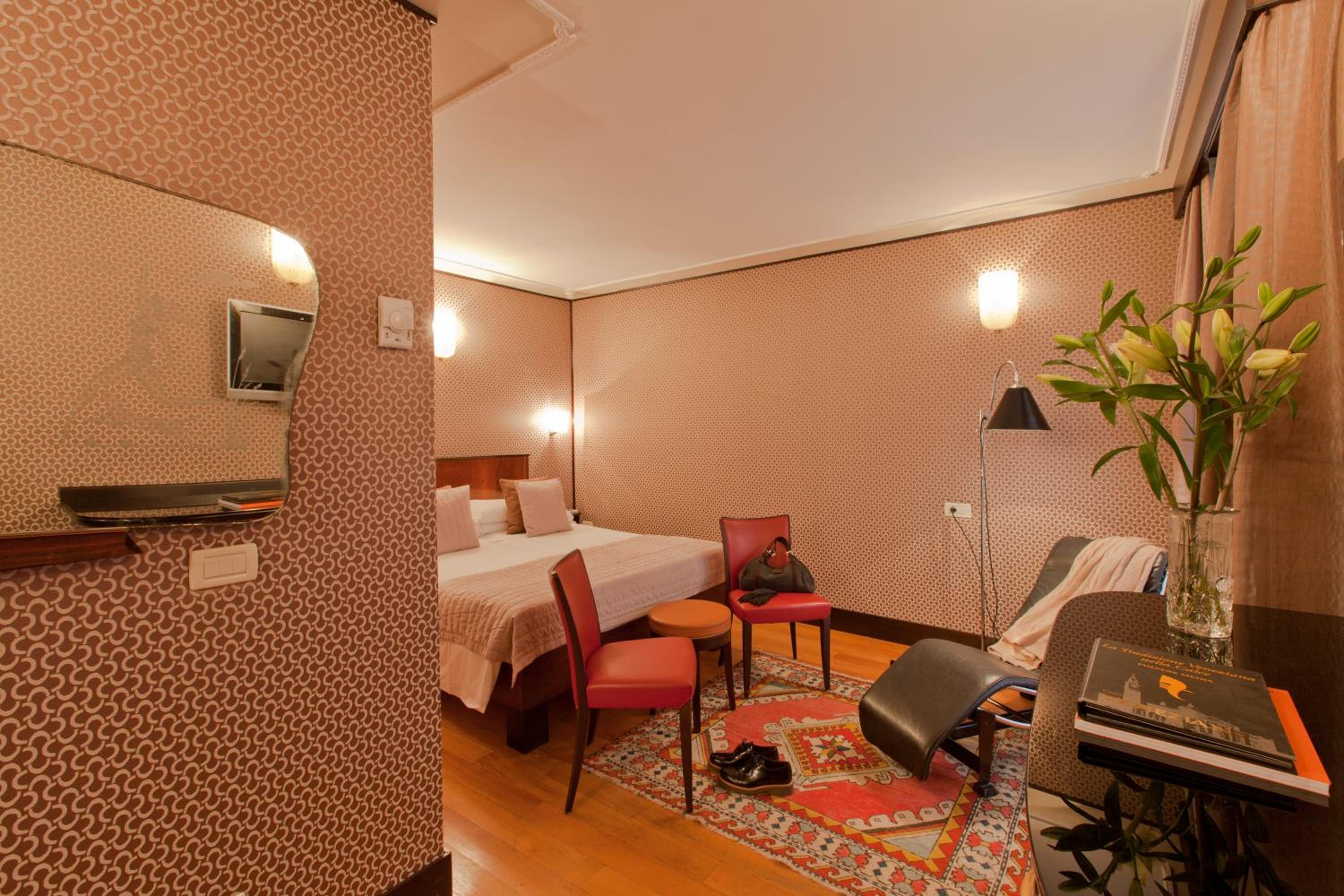 Classic Triple Room photo 2