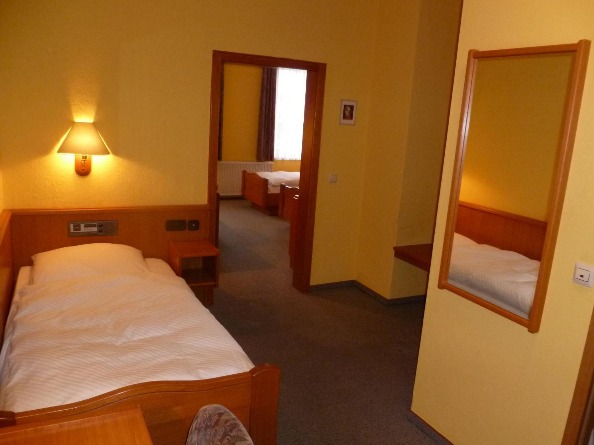 Triple Room - Photo 3