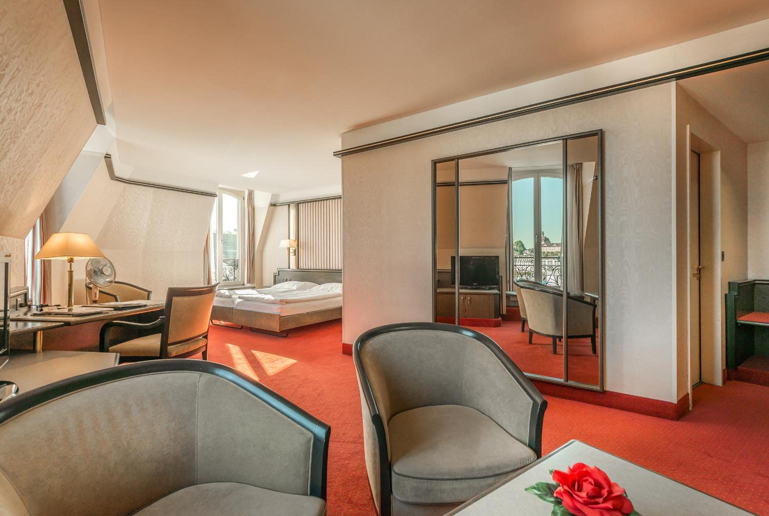 Junior Suite - Photo 11