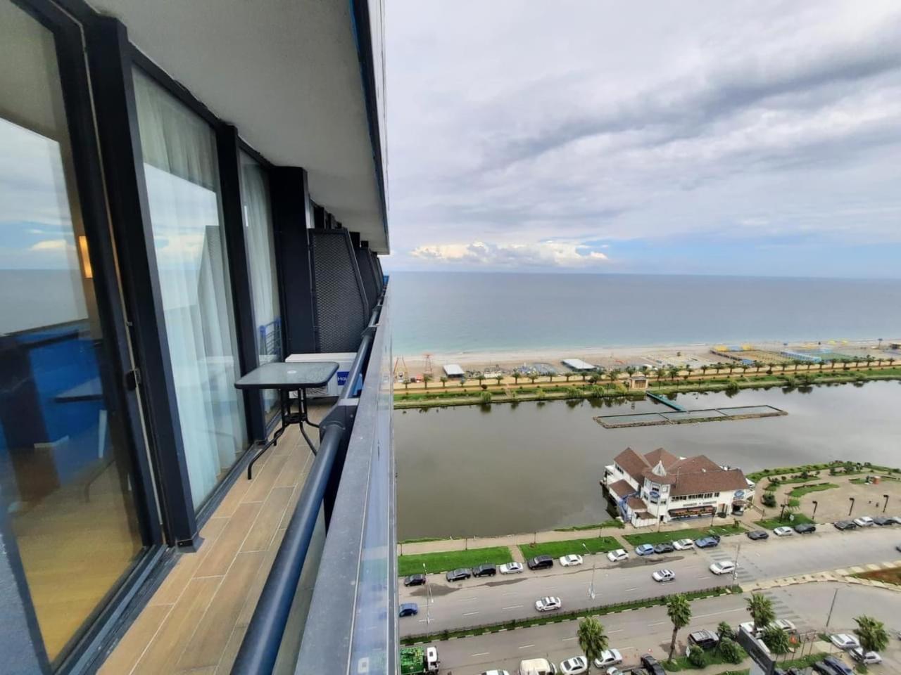 Studio with Sea View