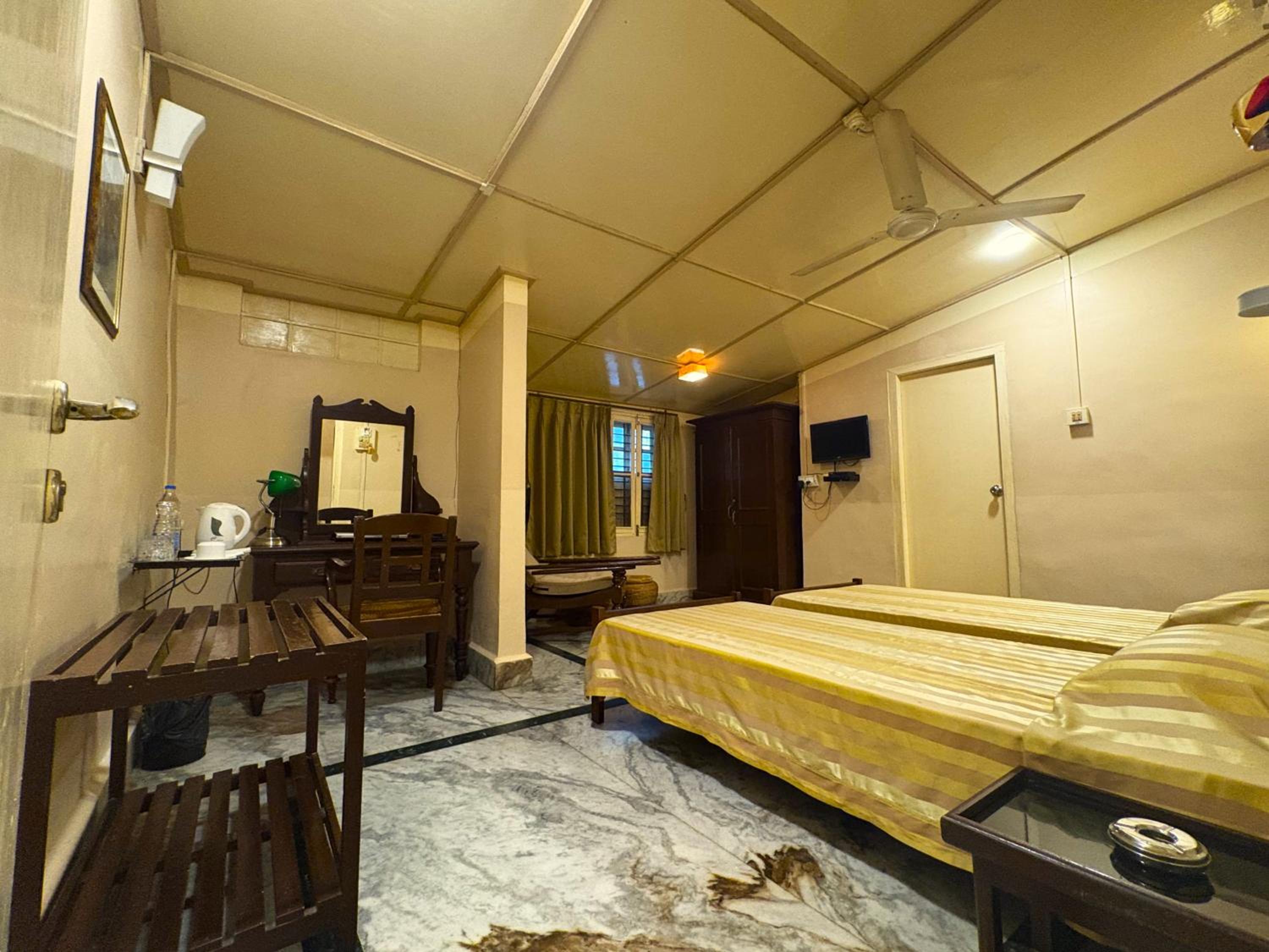 Deluxe Double Room photo 3