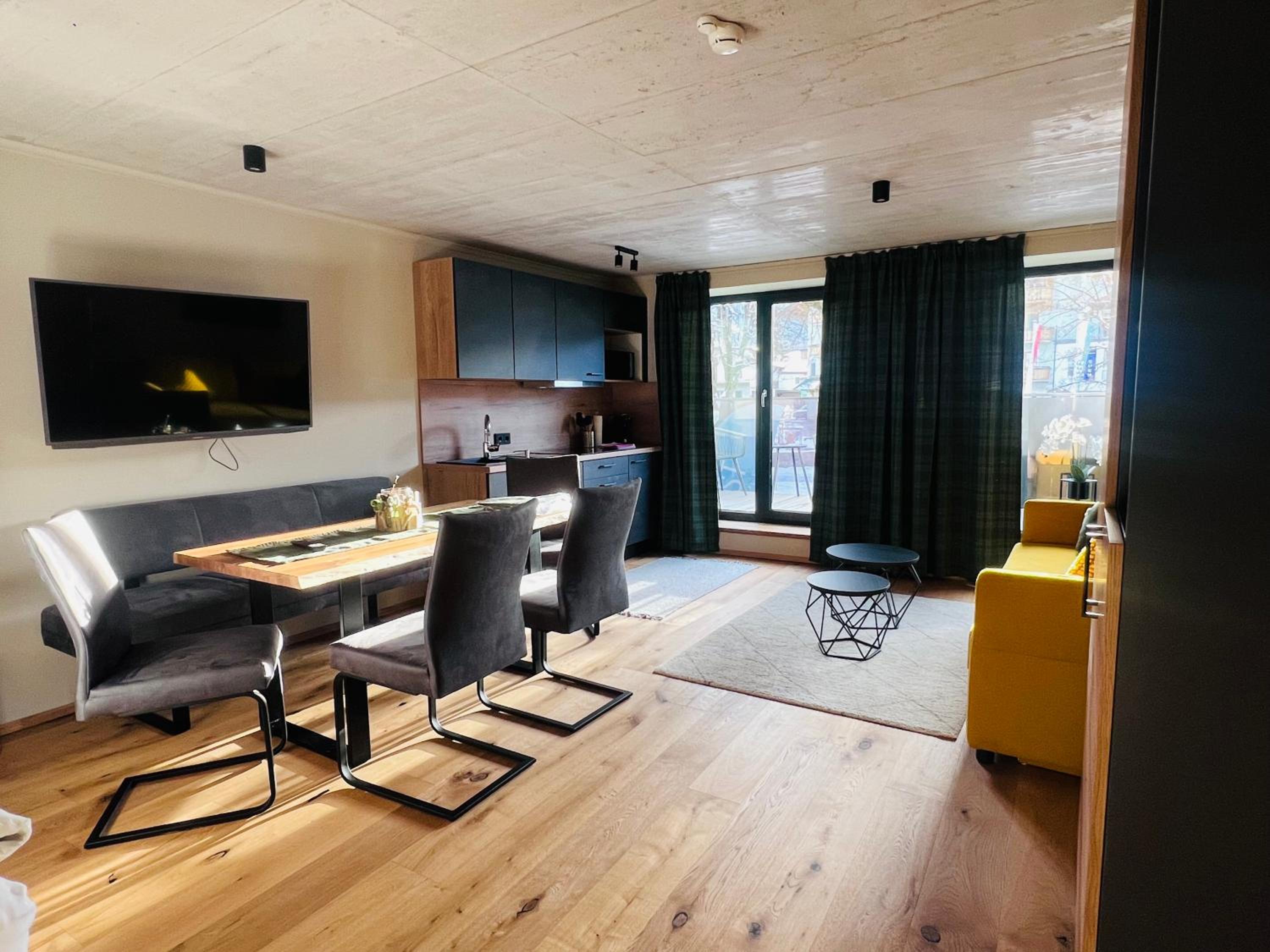 One-Bedroom Apartment