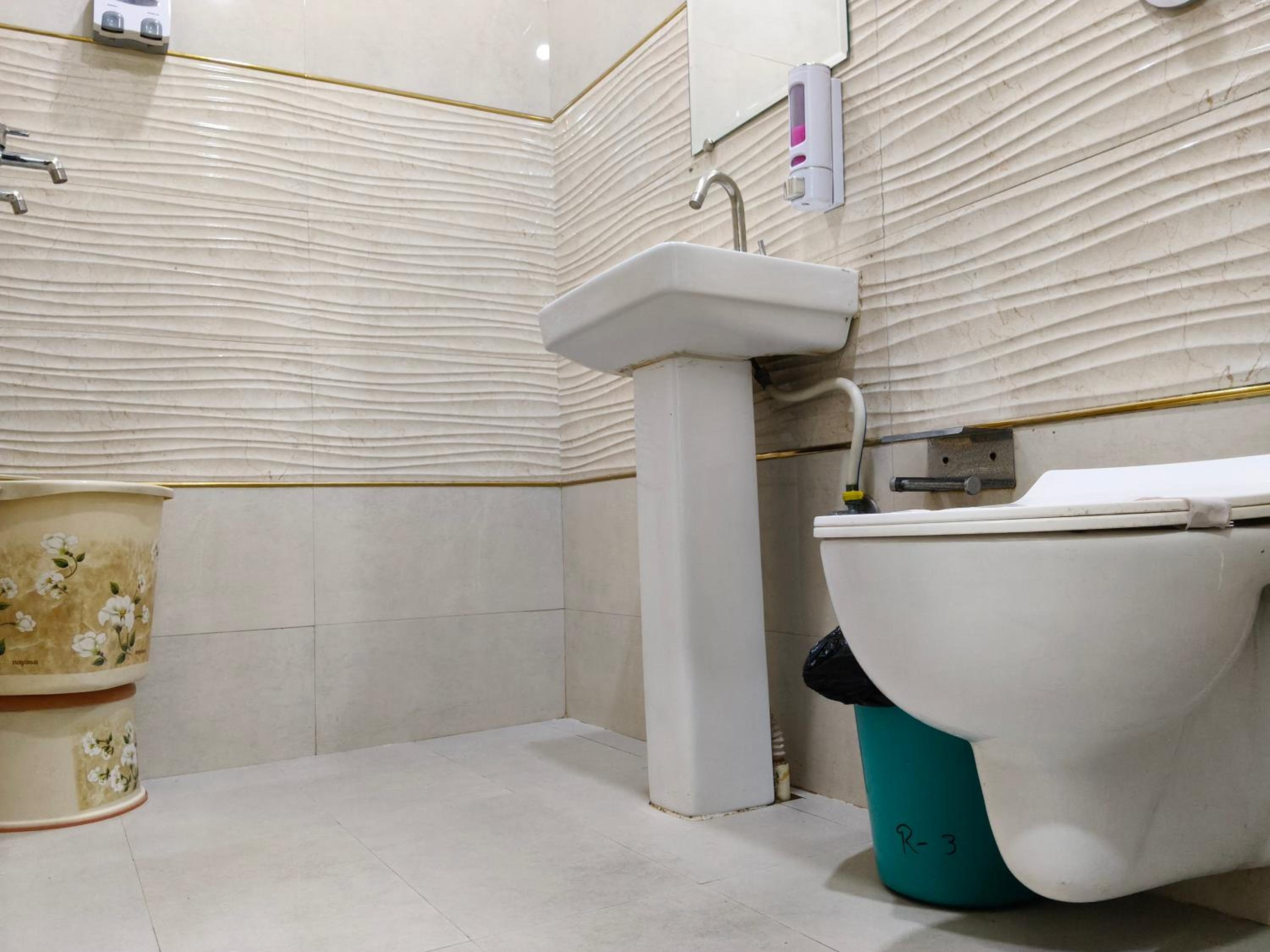 Superior Triple Room - Photo 12
