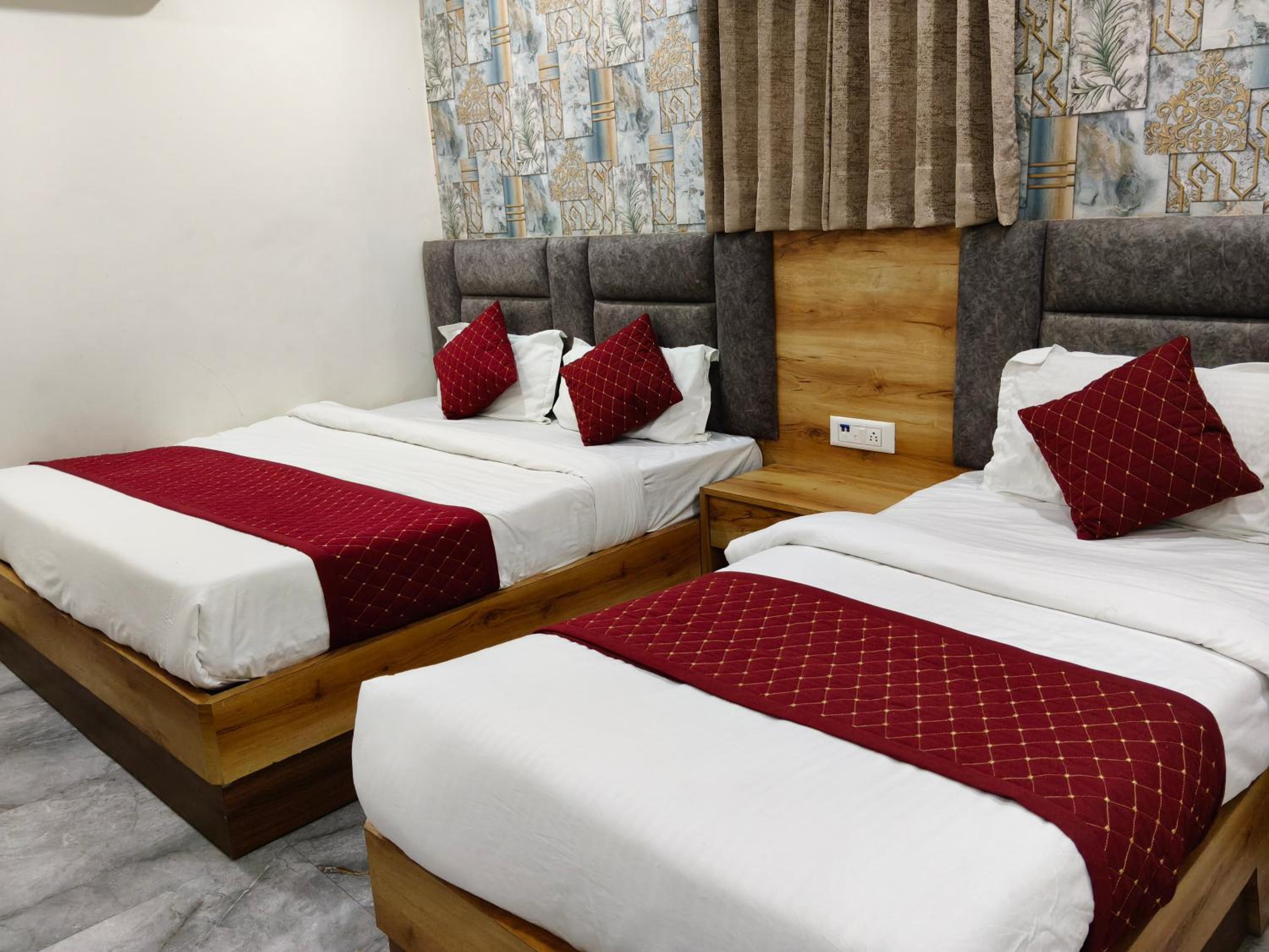 Superior Triple Room - Photo 3
