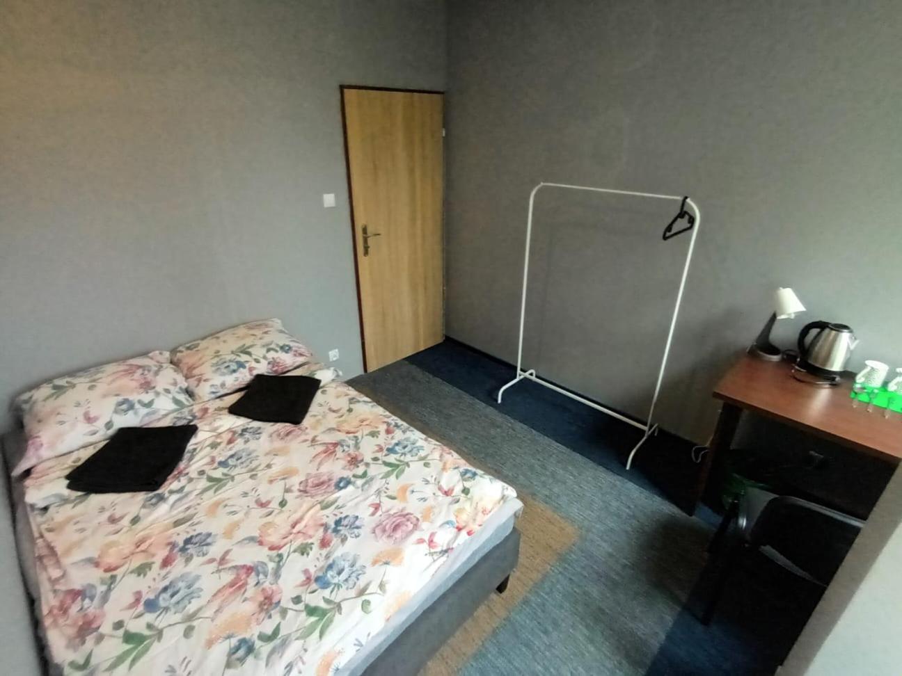 Large Double Room photo 3