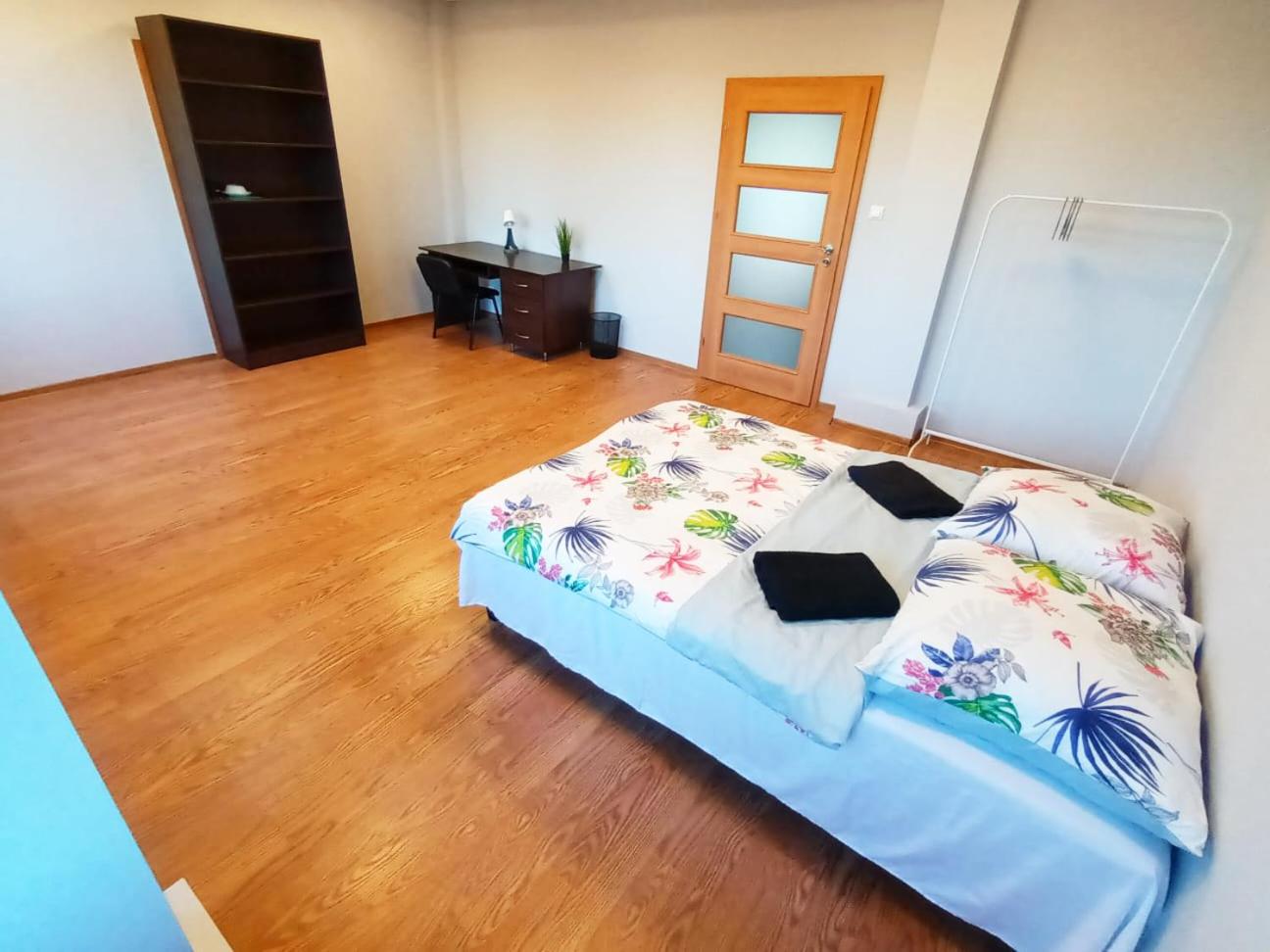 Large Double Room photo 1