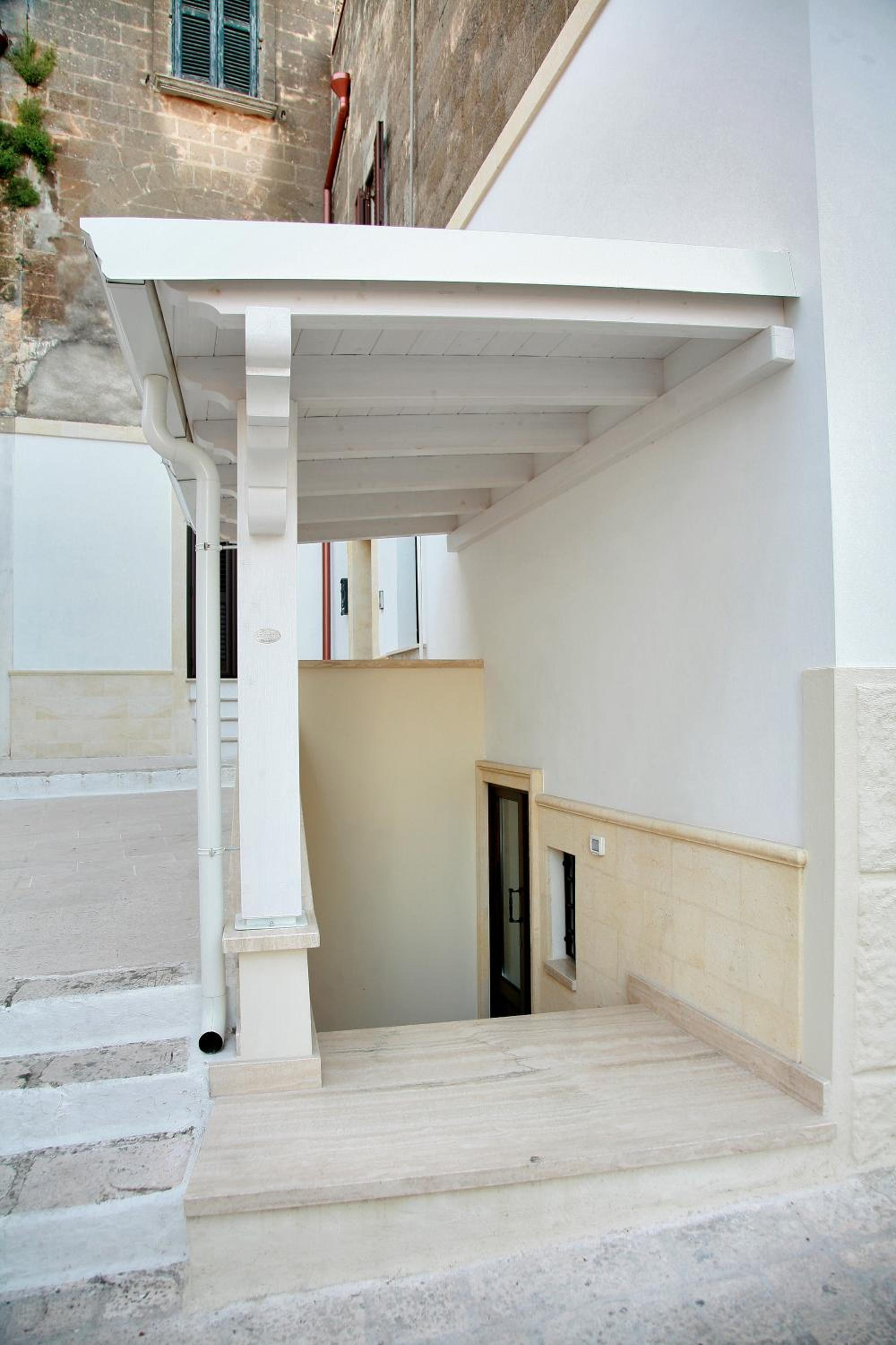 Studio - Photo 10