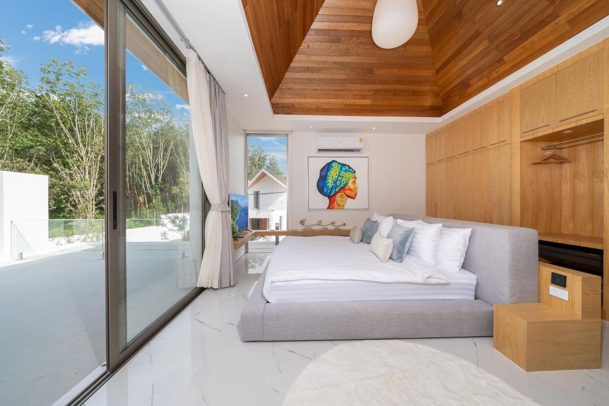 Villa with Private Pool photo 2