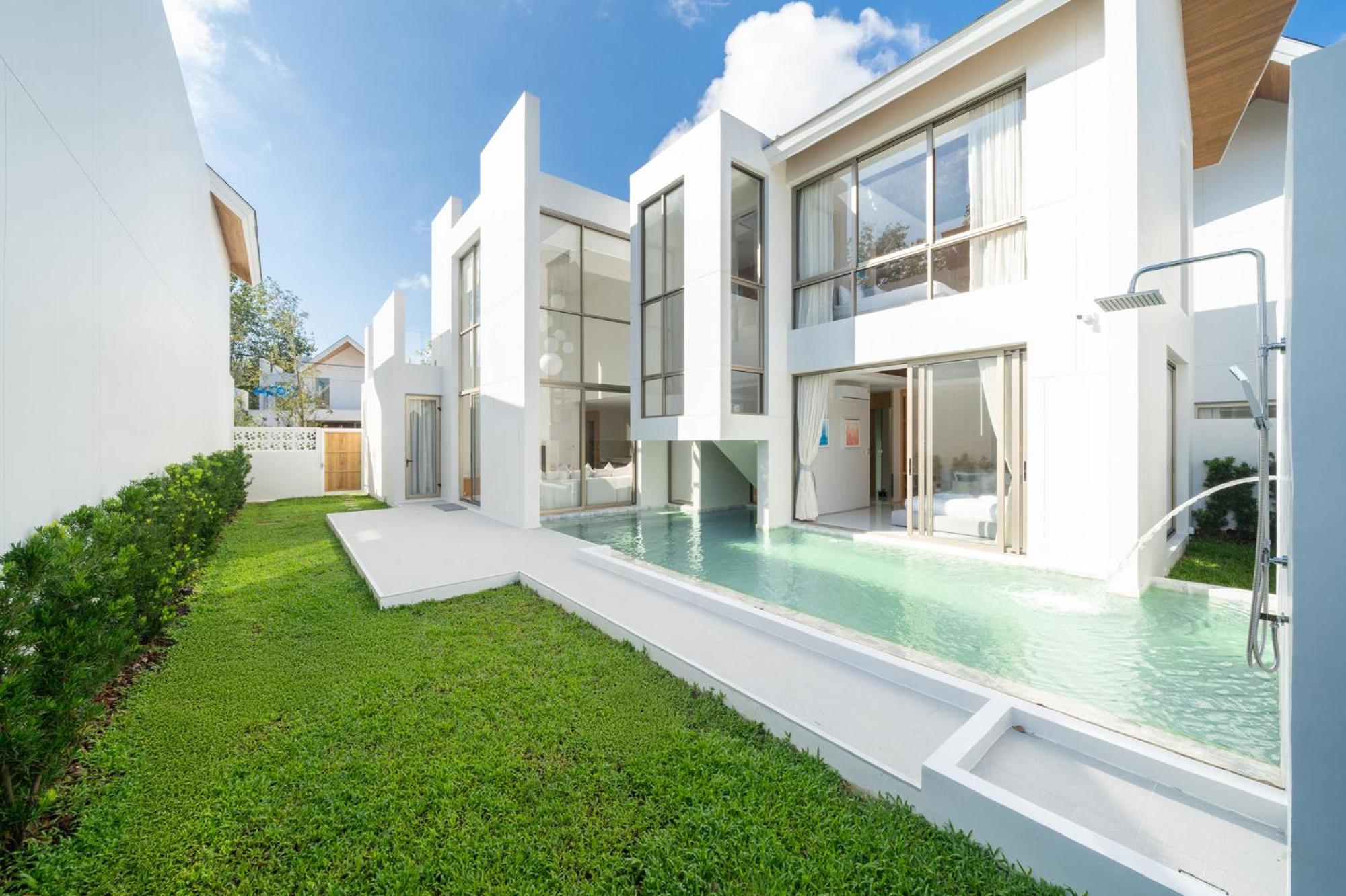 Villa with Private Pool photo 1