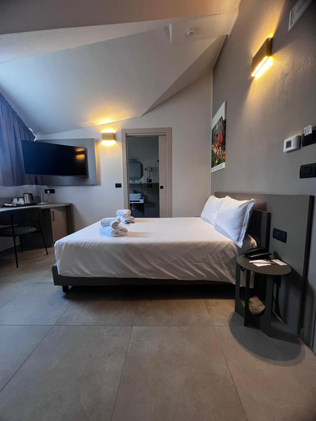 Economy Double Room - Photo 1