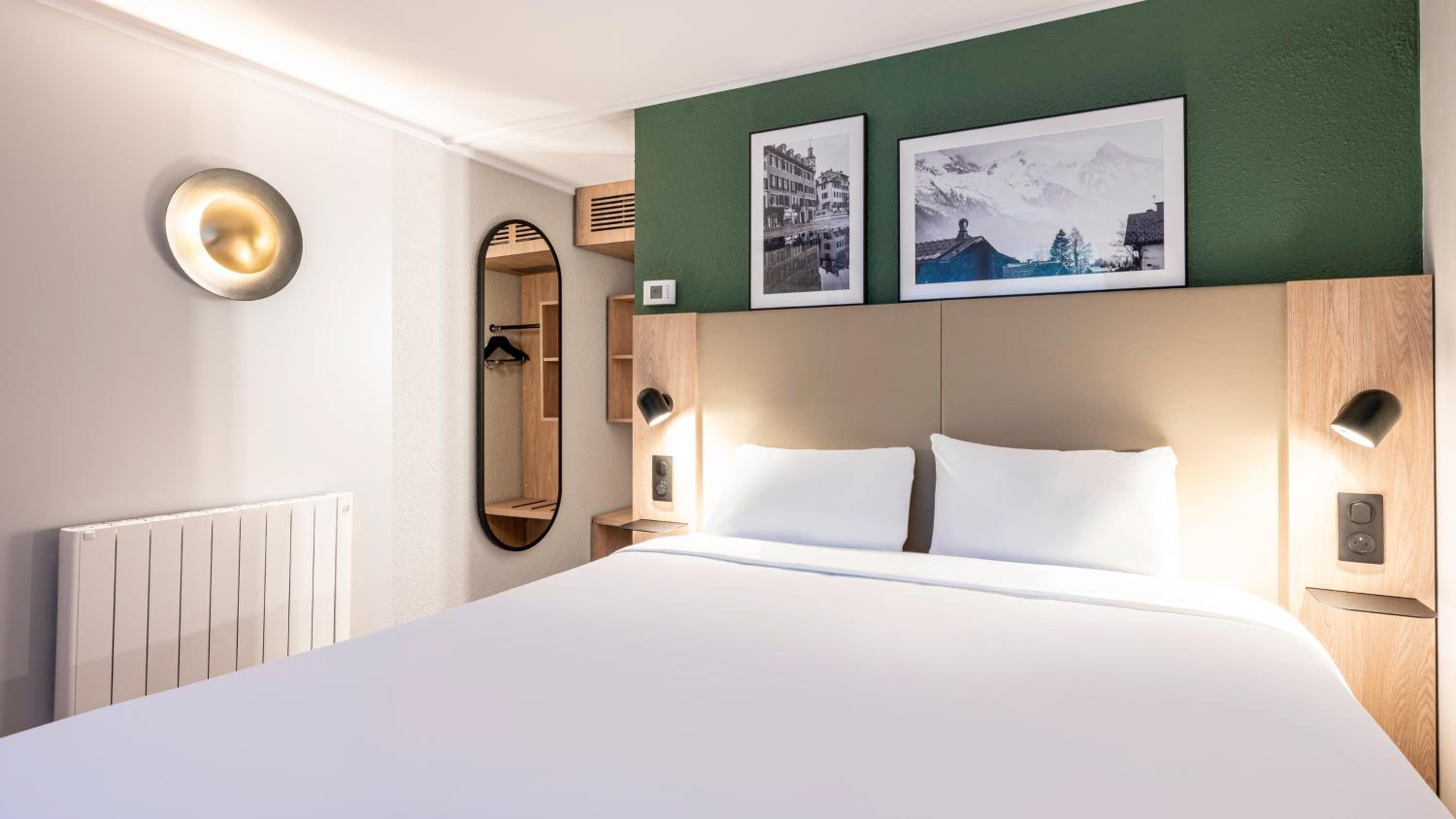 Standard Room - 1 Queen Bed - Photo 8