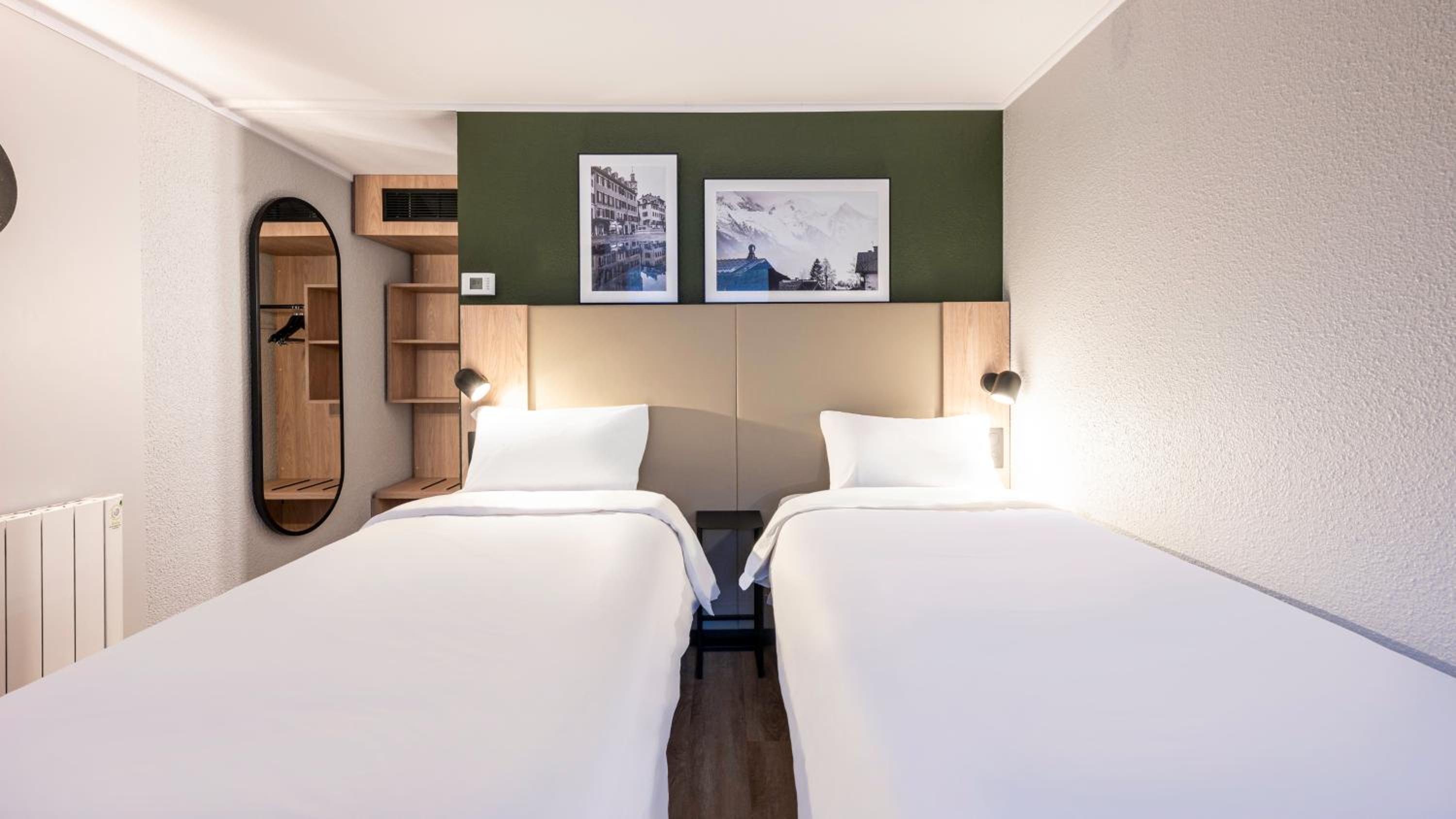 Standard Room - 2 Single Beds - Photo 2