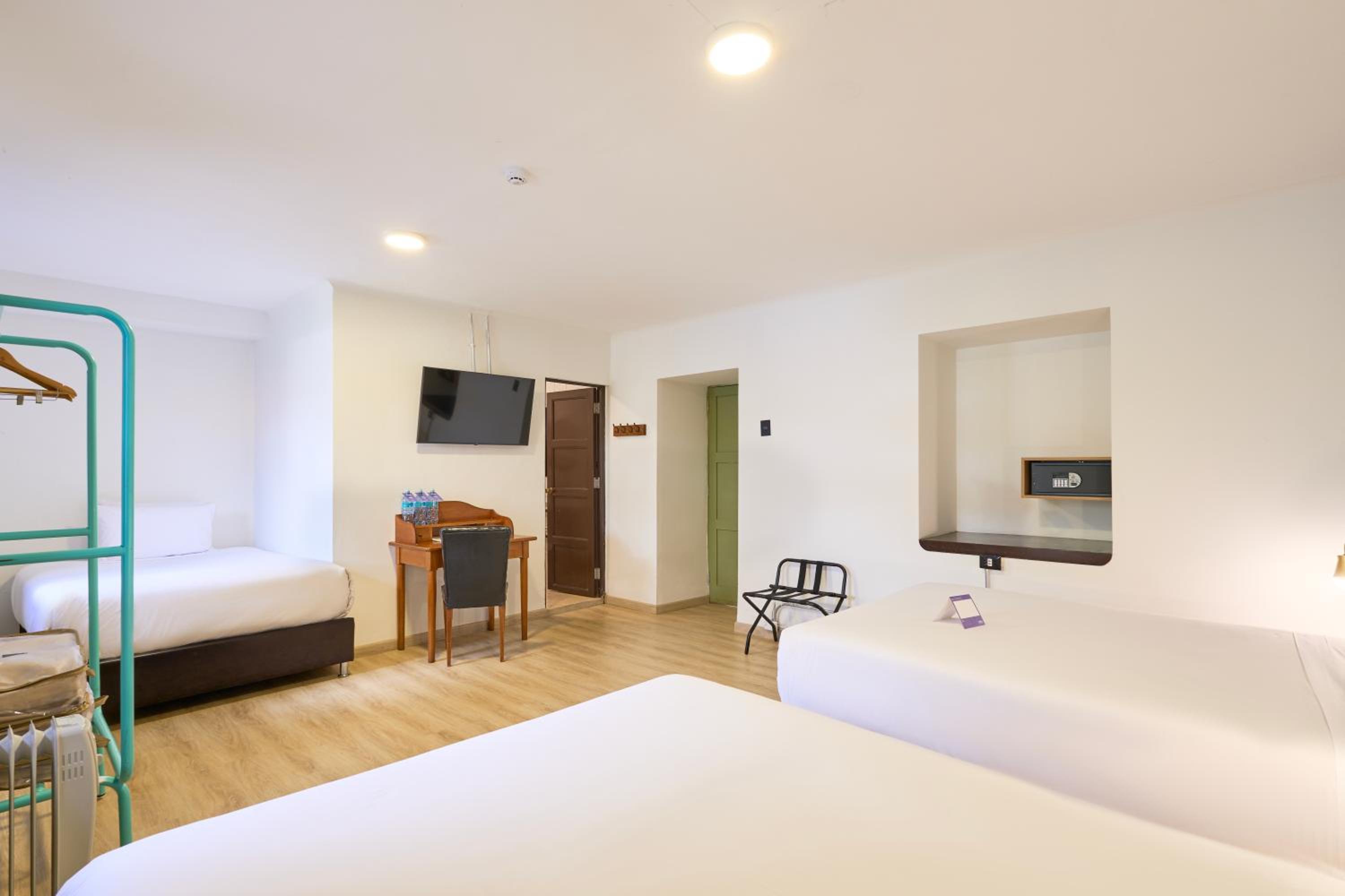 Superior Triple Room
