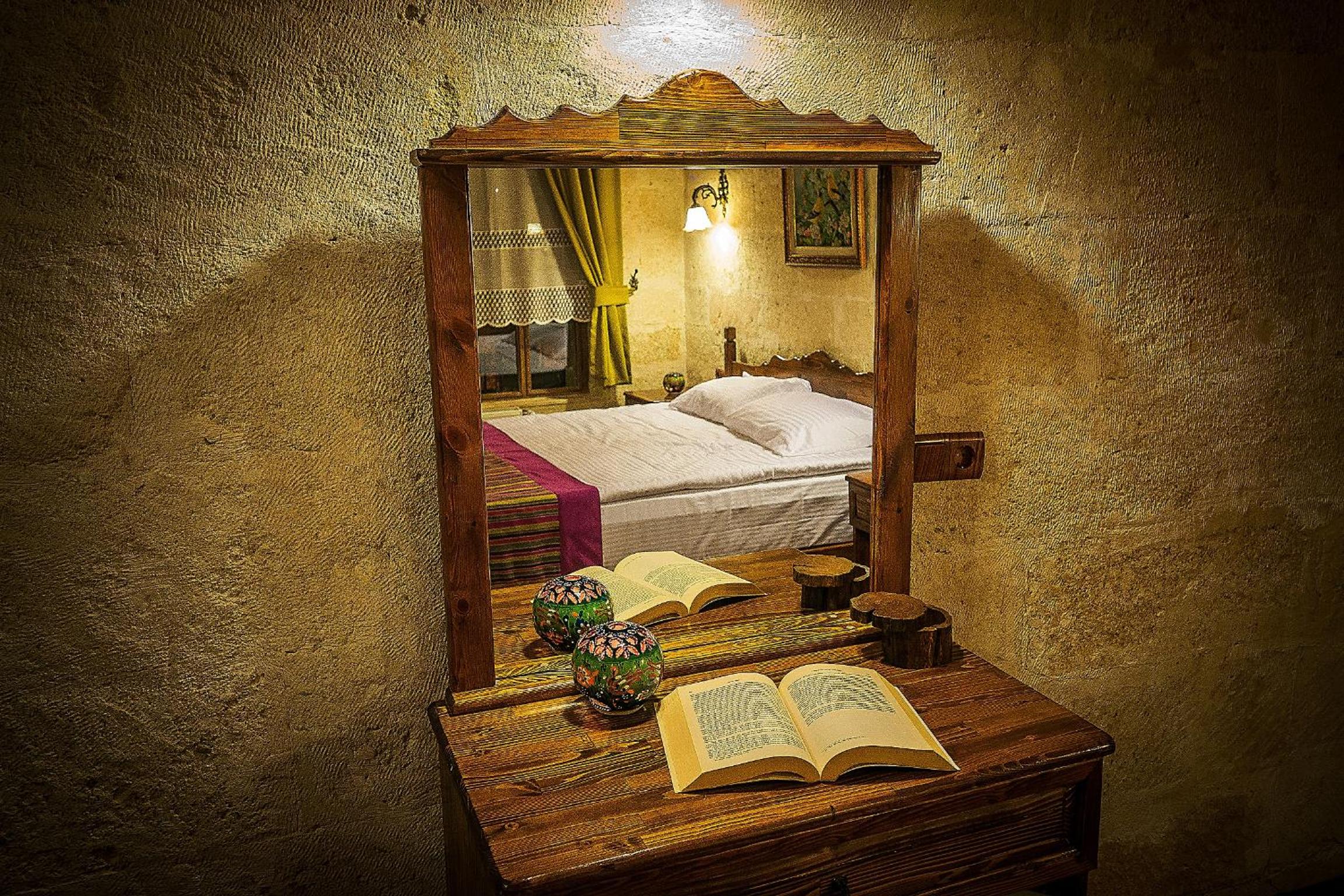 Deluxe Double Room - Photo 5