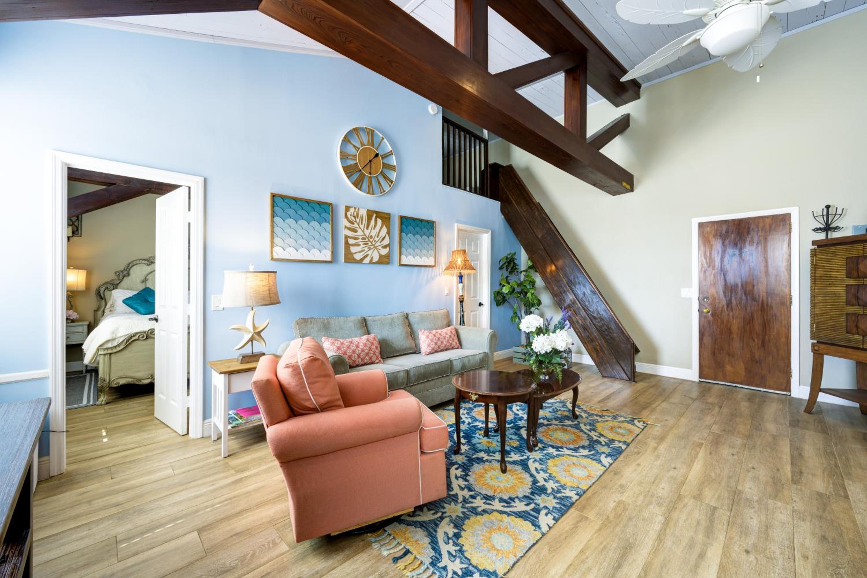 Orchid Penthouse photo 2