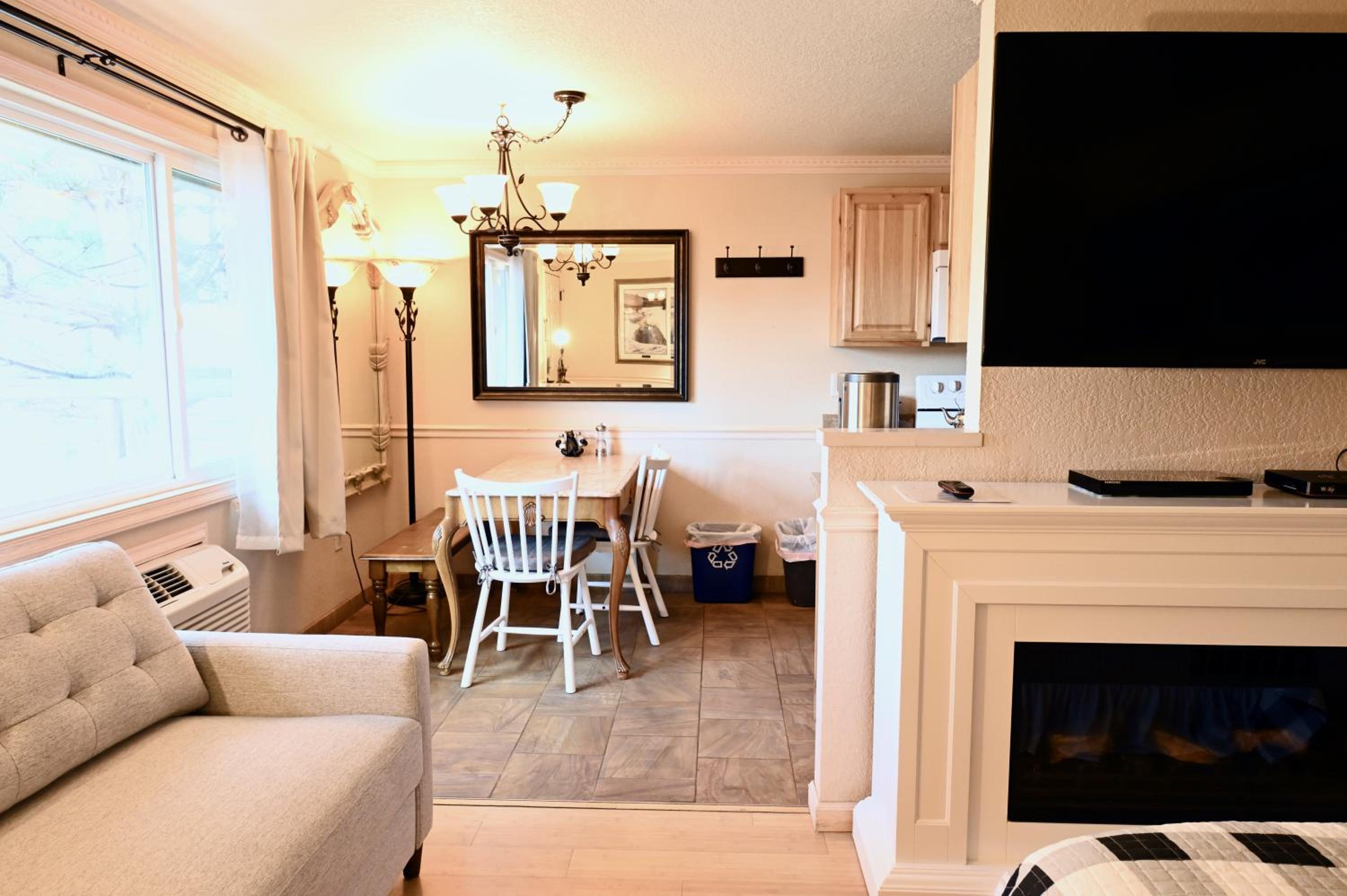 One-Bedroom Suite