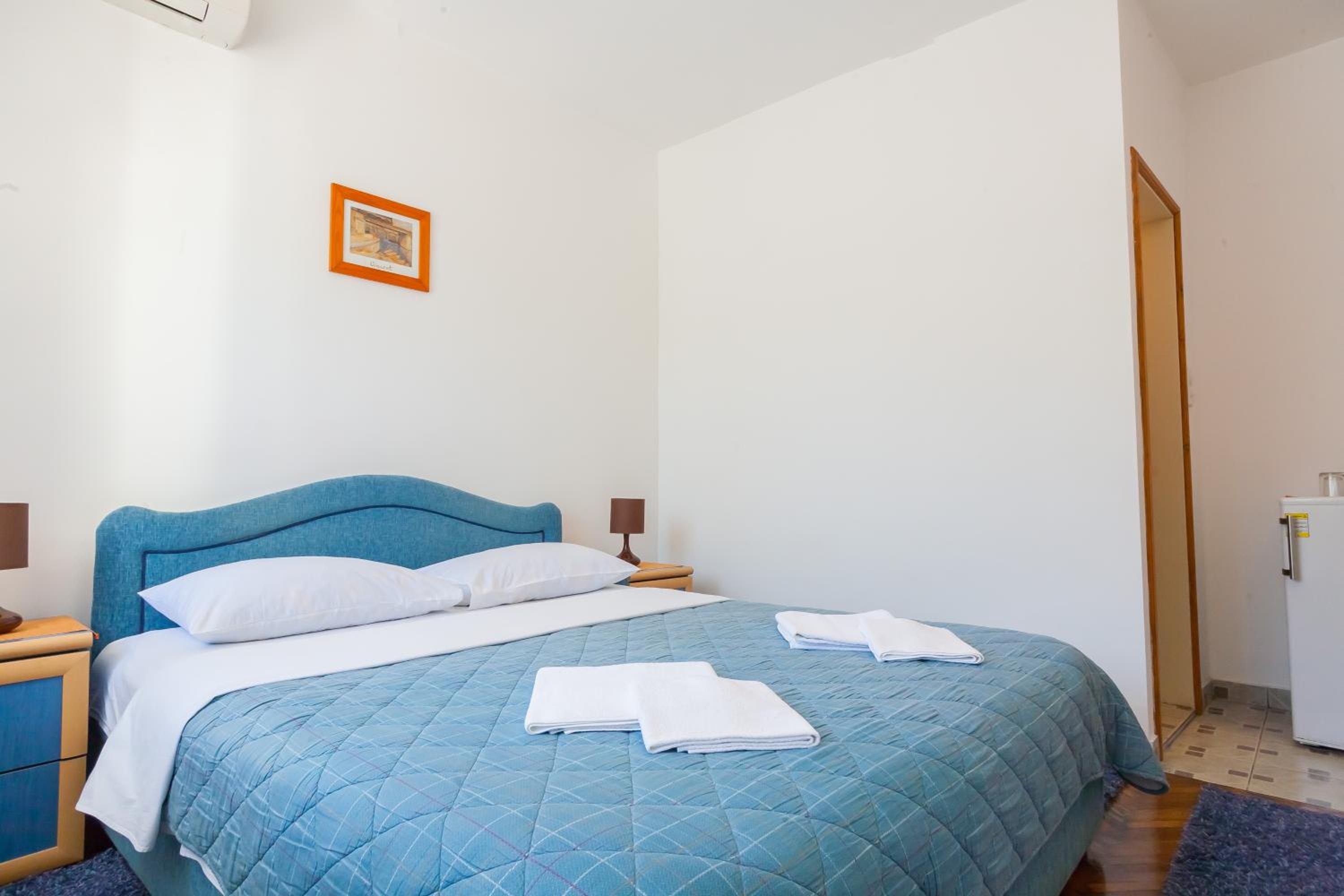 Economy Double Room photo 2