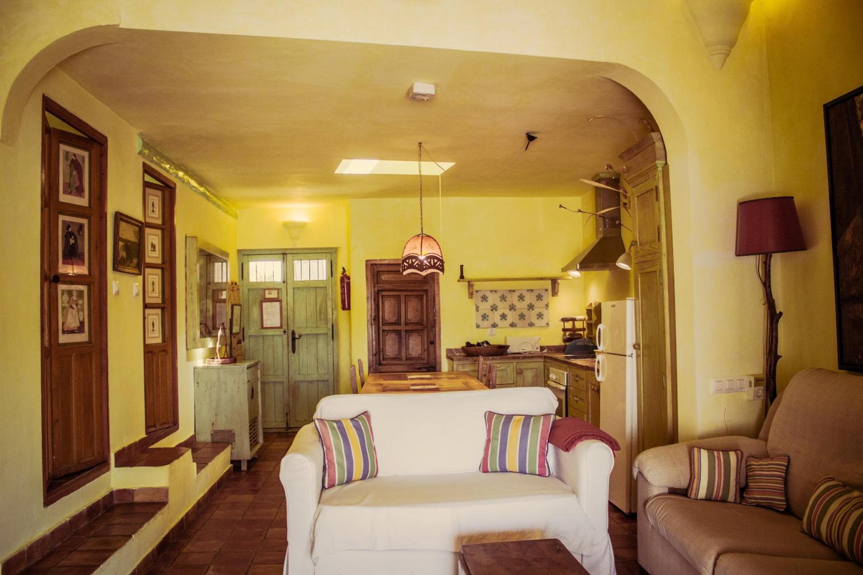 Two-Bedroom Superior Cottage - Cala Enmedio photo 2