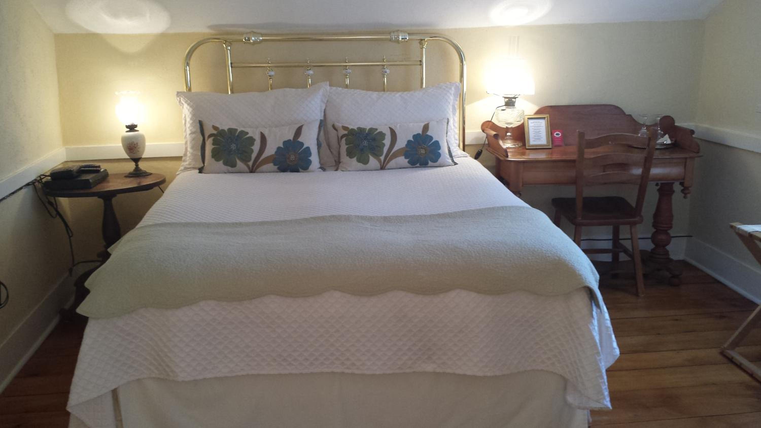 Superior Queen Room