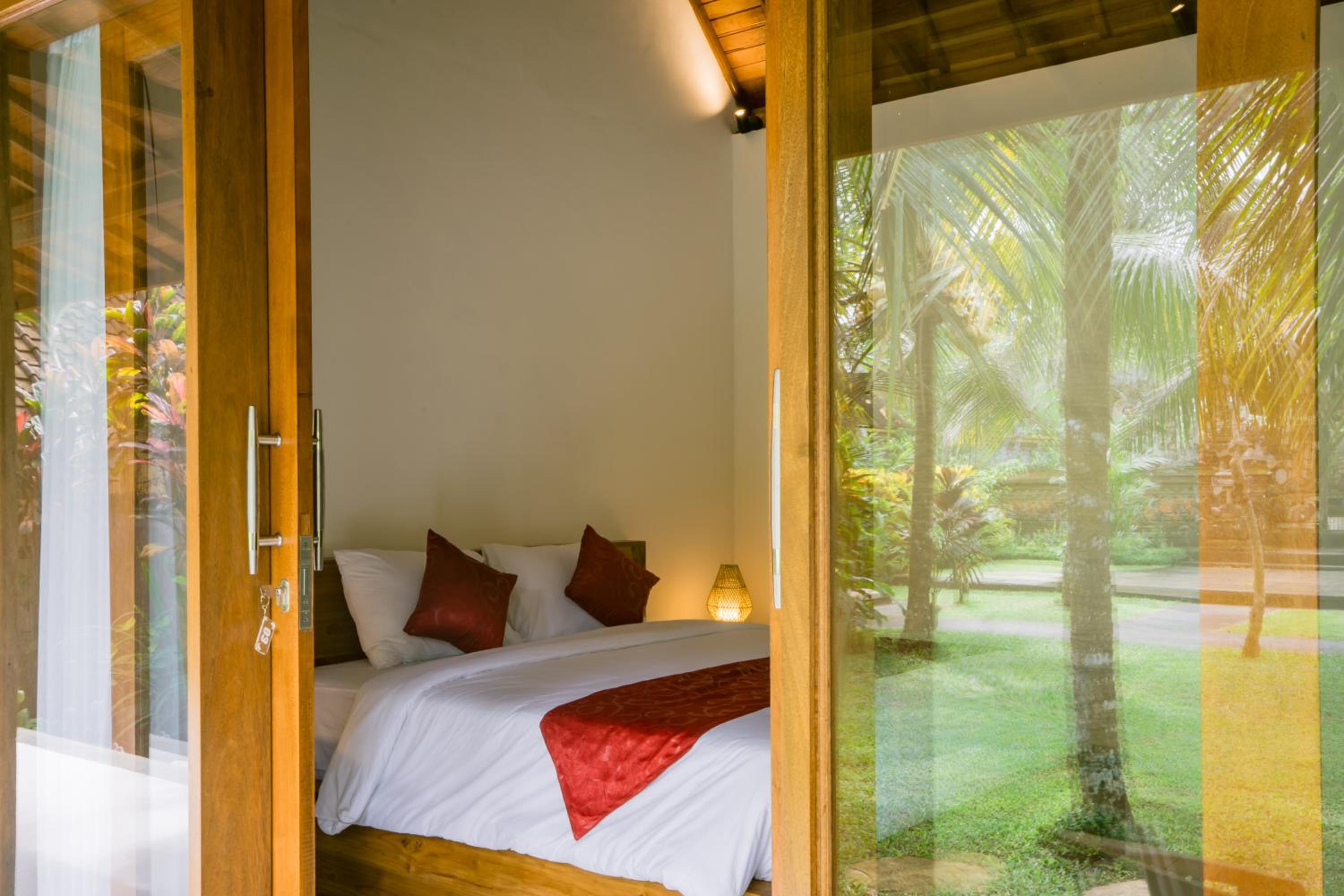 King Room with Garden View photo 1