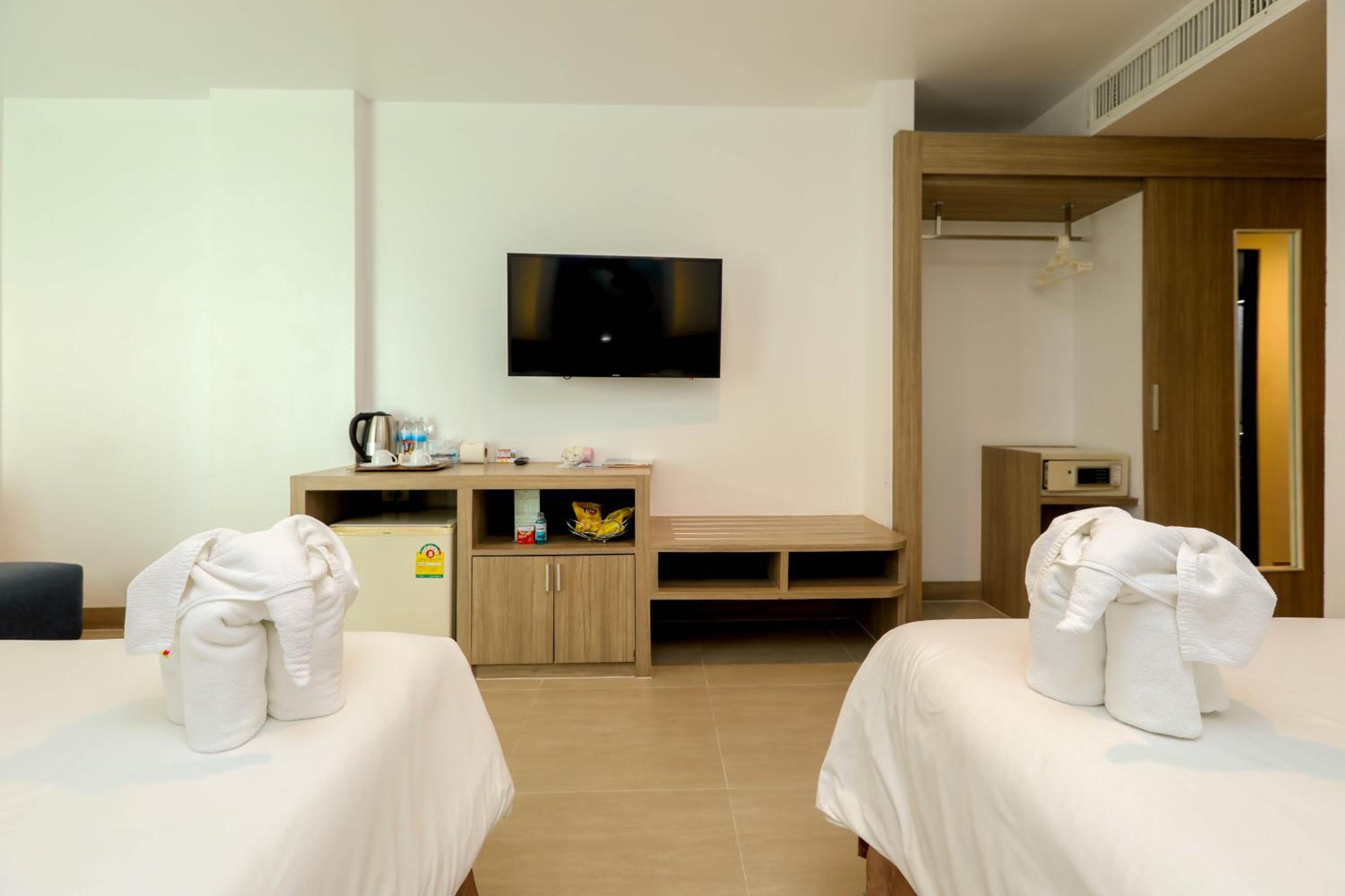 Superior Twin Room - Photo 2